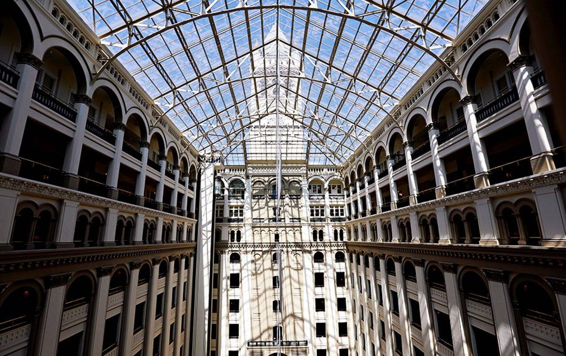 Атриум Trump International Hotel в Вашингтоне