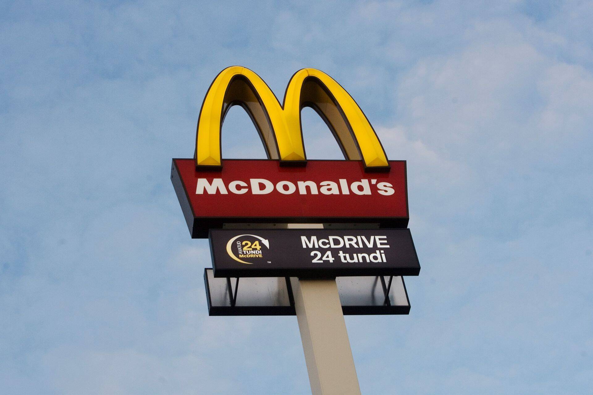 McDonald's maksab jätkuvalt oma Venemaa 62 000 töötajale palka.