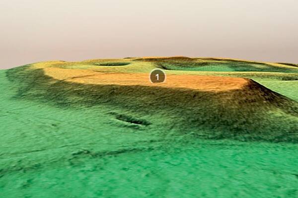 Neemik, millel Võnnumäe linnus asub, meenutab natuke Tallinna Toompead. © Igaunijas pilskalni – Estonian hillforts