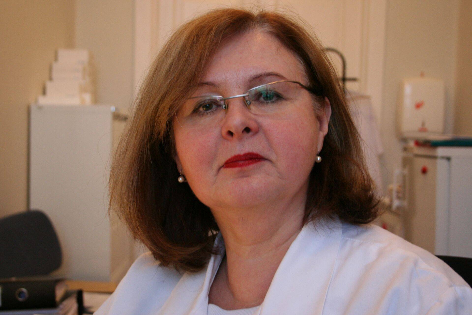 TÜ Kliinikumi gastroenteroloogia osakonna juhataja doktor Riina Salupere ütleb, et ei saa kuidagi soovitada ühelgi patsiendil omale ravimeid Indiast tellida.
