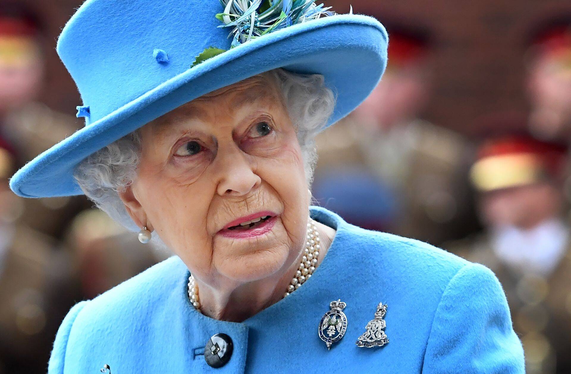 Kuninganna Elizabeth II seostatakse uue andmelekke kohaselt maksuparadiisidega.