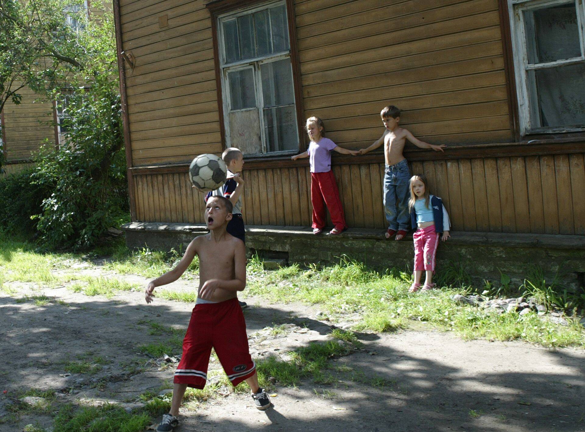 Elu Kopli liinidel 2004. aastal.