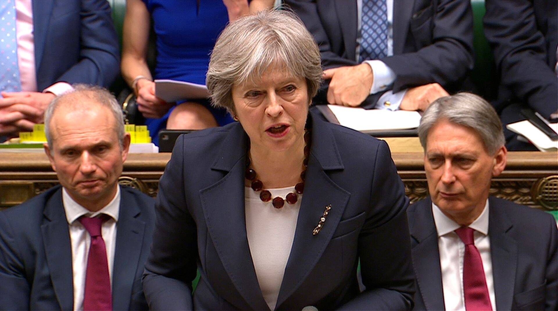 Suurbritannia peaminister Theresa May täna parlamendi ees esinemas.