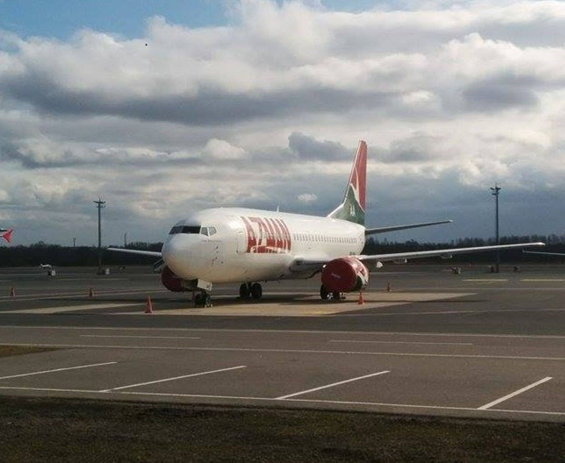 Nigeeria lennufirma Azman Air lennukid tulevad Tallinna angaaridesse hooldusesse.