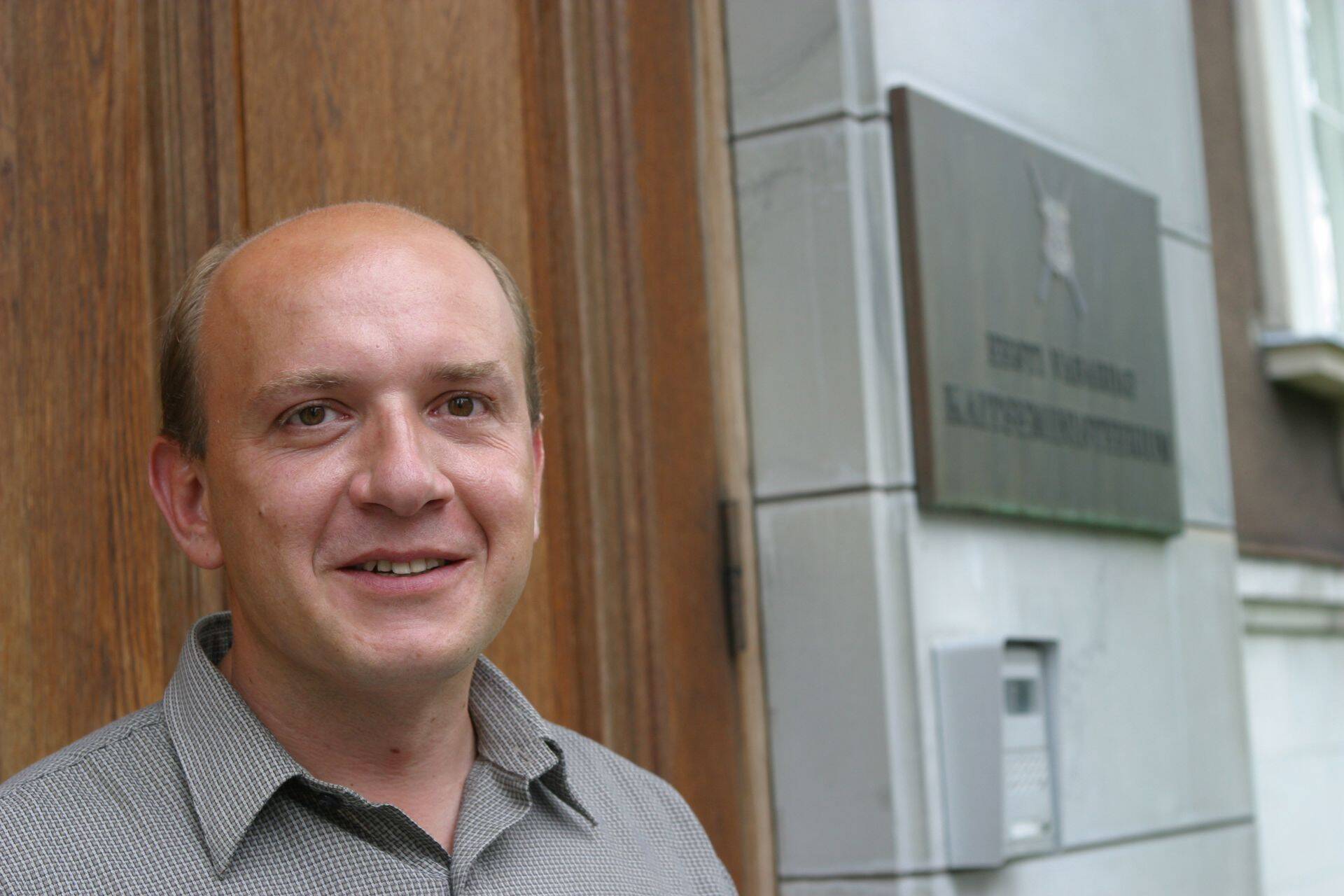 Kalev Stoicescu.