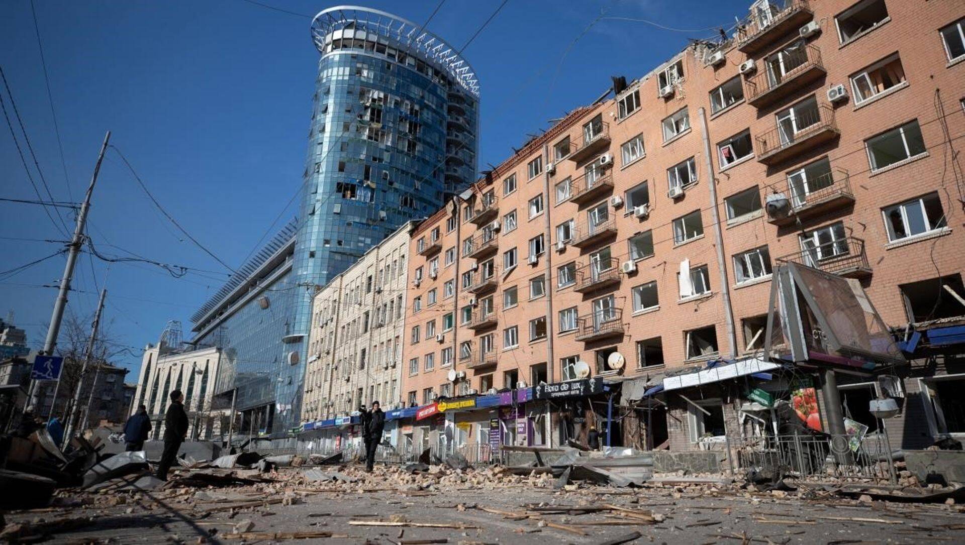 Район метро "Лукьяновская" в Киеве, где расположена штаб-квартира NextTrade, после обстрелов.