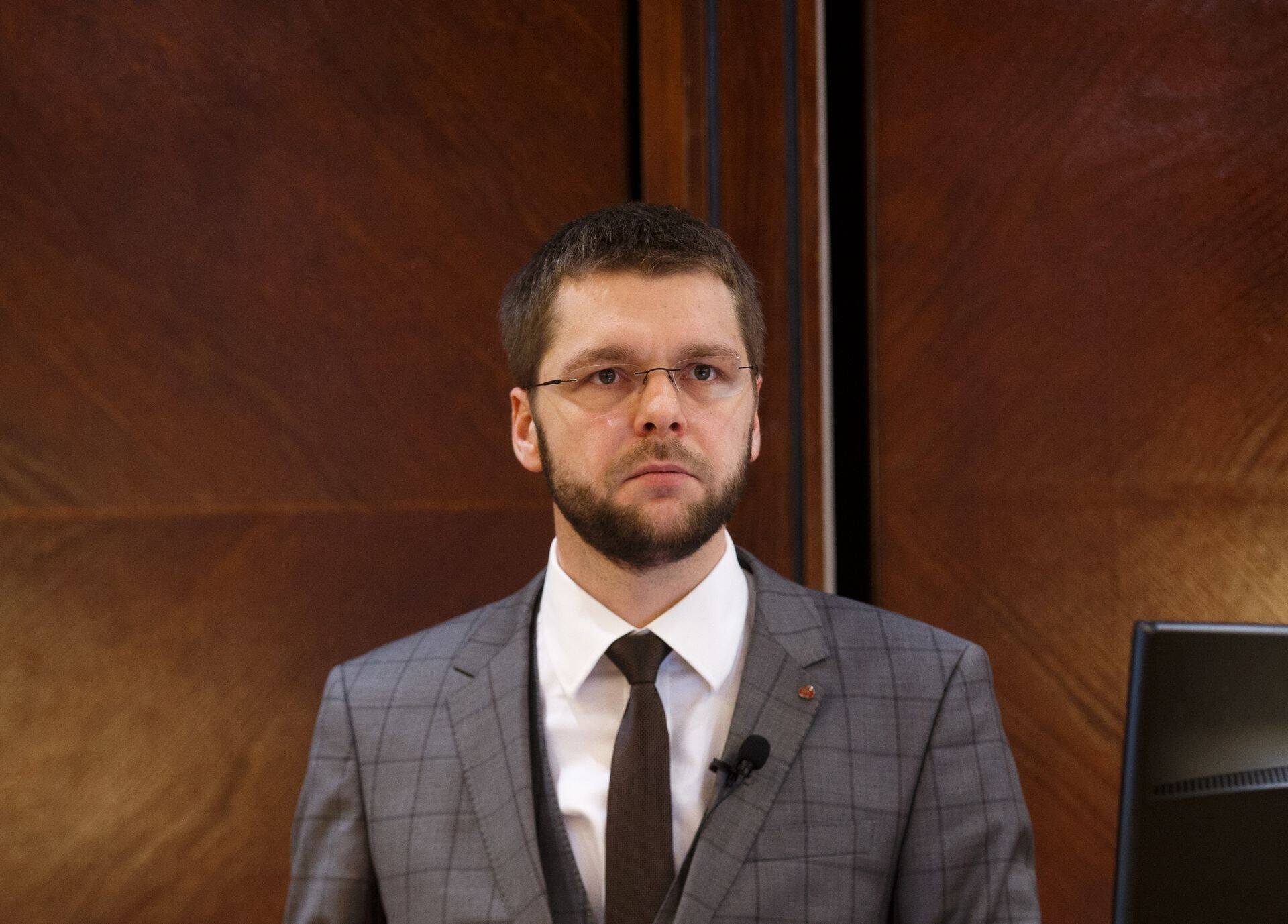 Tervise- ja tööminister Jevgeni Ossinovski on terviseala teaduse-, arenduse ja innovatsiooni nõukogu juht.