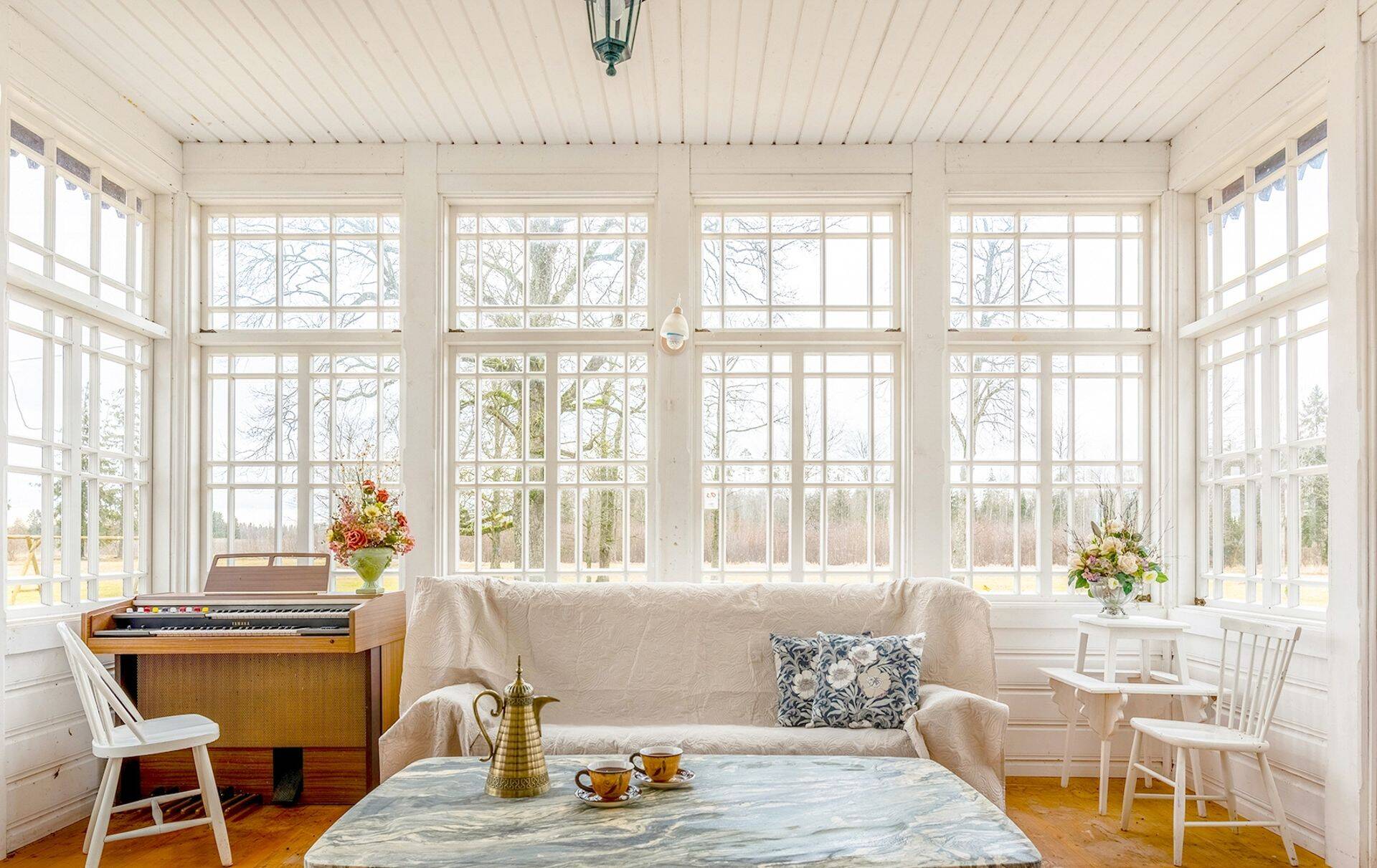 Kursi jahilossi veranda. Pildid lasi teha Remax kinnisvarabüroo müügipartner Juula Pärdi.