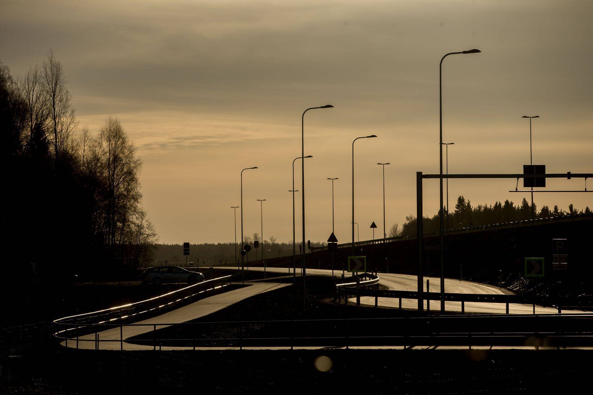 Neljarealine Kose-Aruvalla maantee avati mõni aasta tagasi. Neljarealine Kose-Mäo peaks valmima 2022. aastaks.