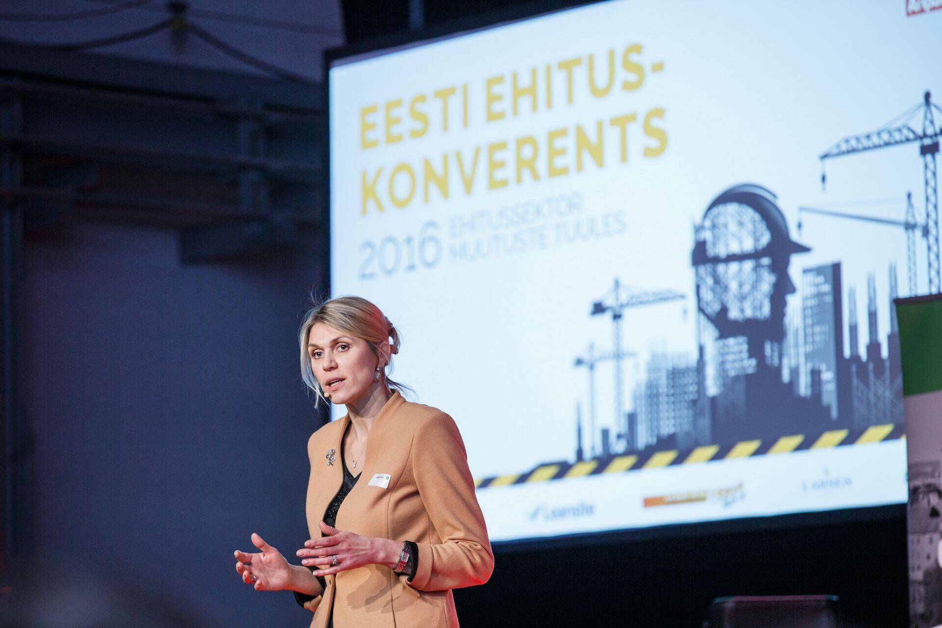 Urve Palo kinnitas konverentsil, et kavatseb ehitussektori olulisust riigi tasandil tõsta.