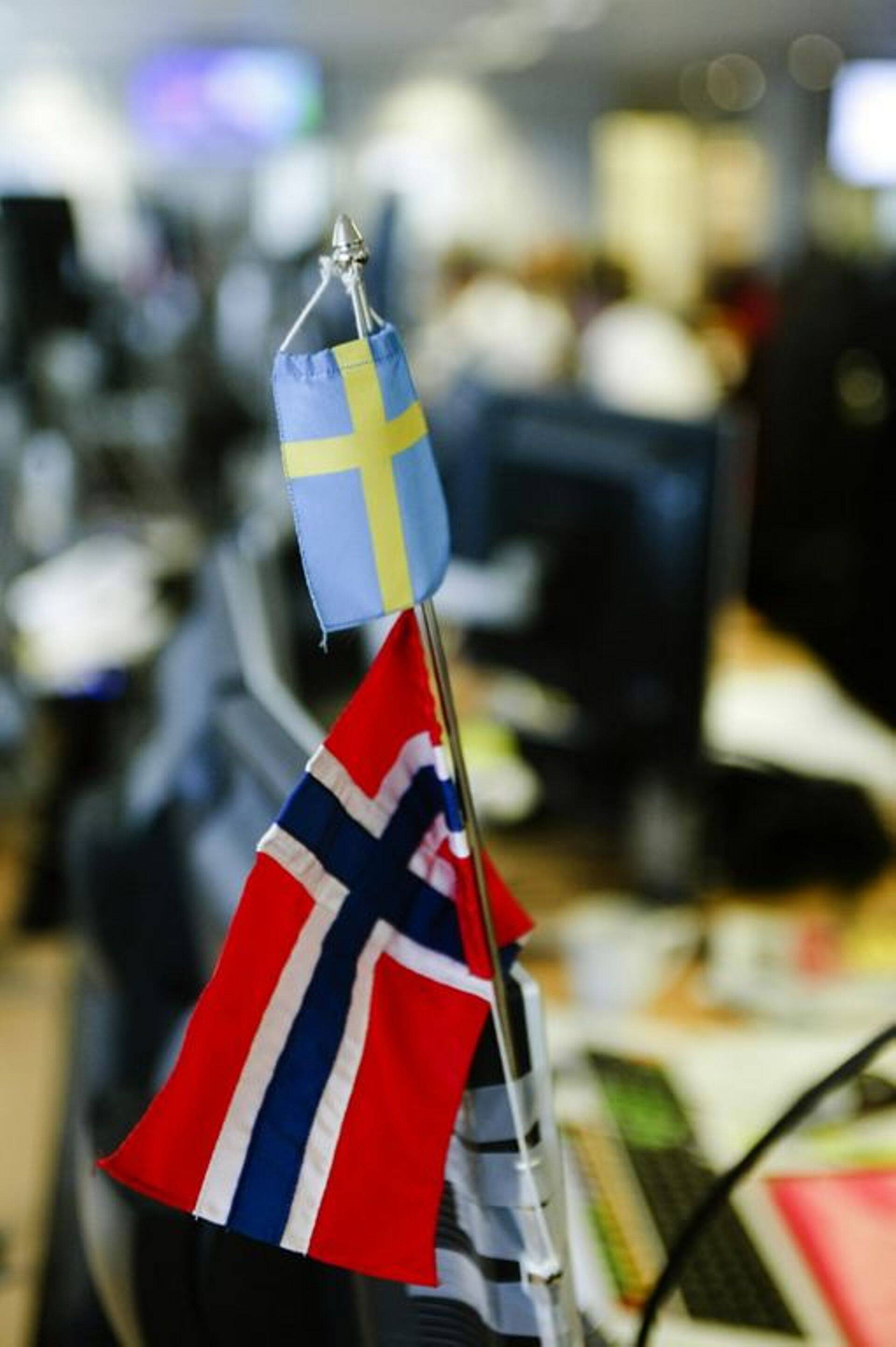 Rootsi ja Norra lipud.