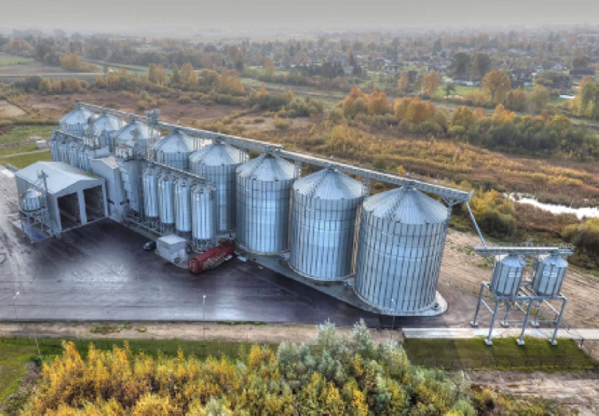 Cimbria sõnul on regiooni viimaste aastate rekordiline teraviljasaagikus julgustanud teraviljaga kauplevaid põllumehi ja firmasid teraviljahoidlatesse investeerima.