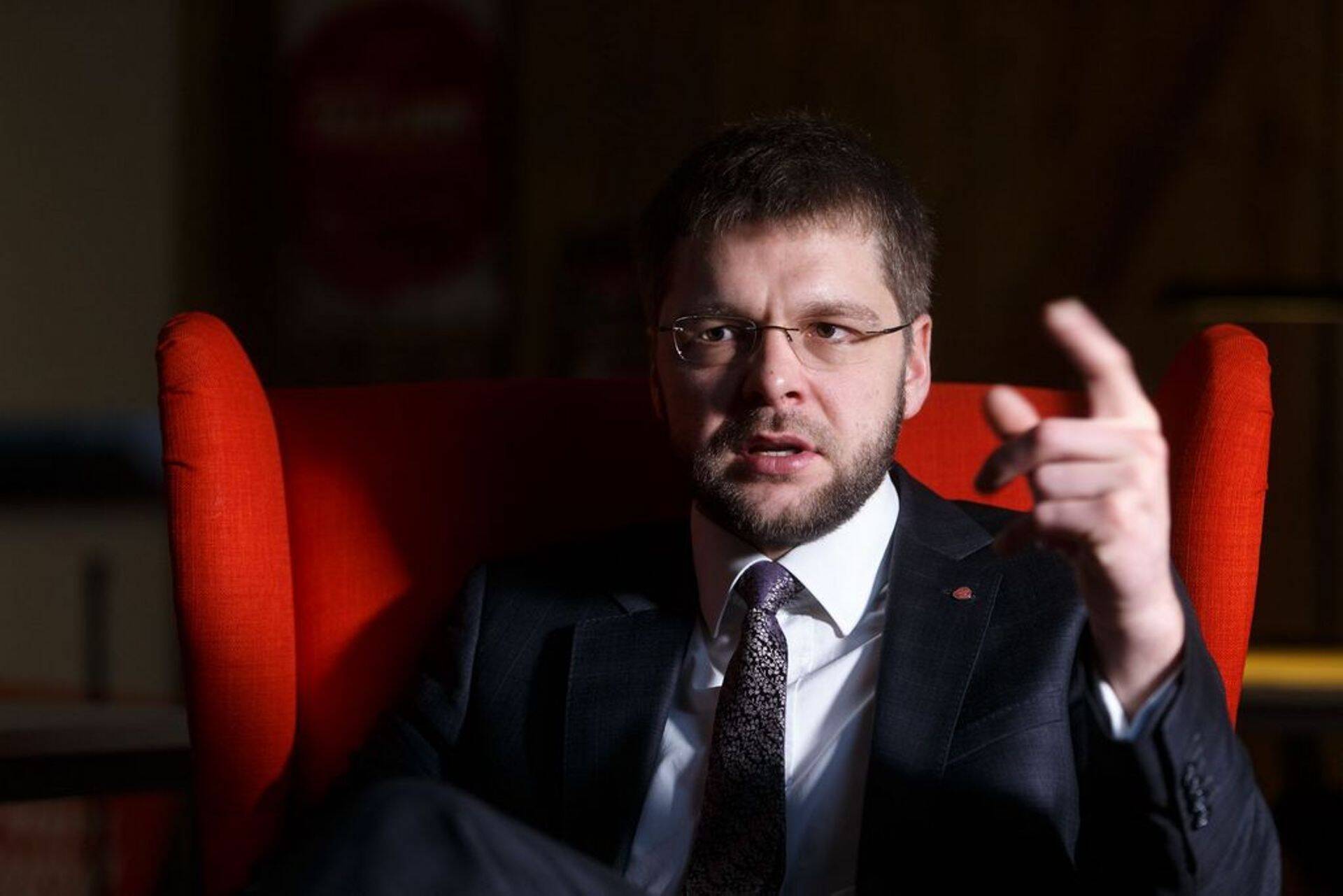 Tervise- ja tööminister Jevgeni Ossinovski