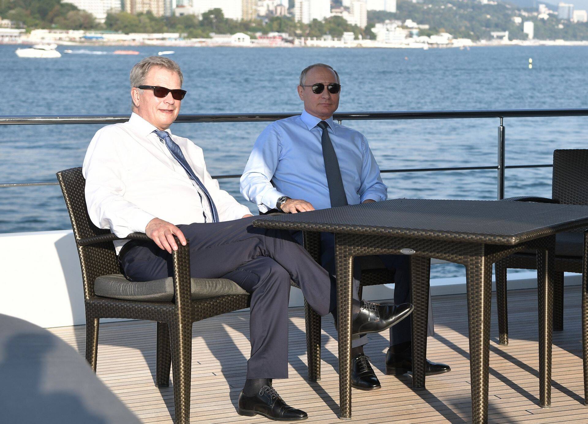 Putin viis Niinistö Sotšis oma superjahiga sõitma.