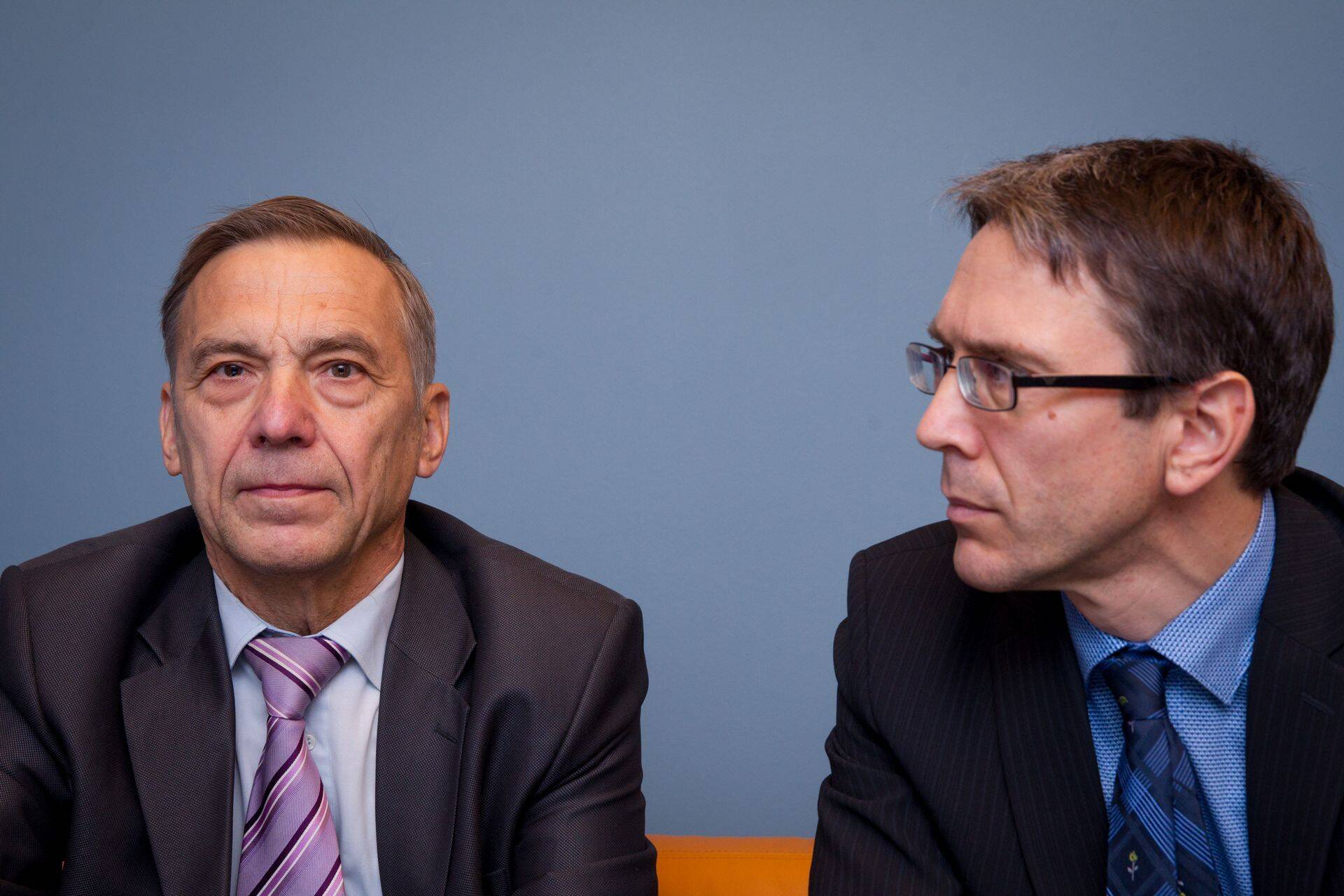 Presidendi majandusnõunik Heido Vitsur (vasakul) ja Swedbanki peaökonomist Tõnu Mertsina.