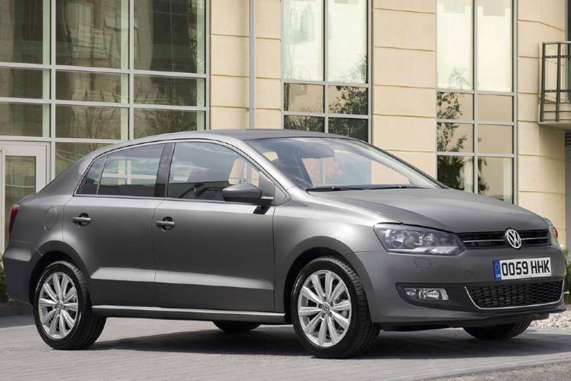 VW Polo sedaan