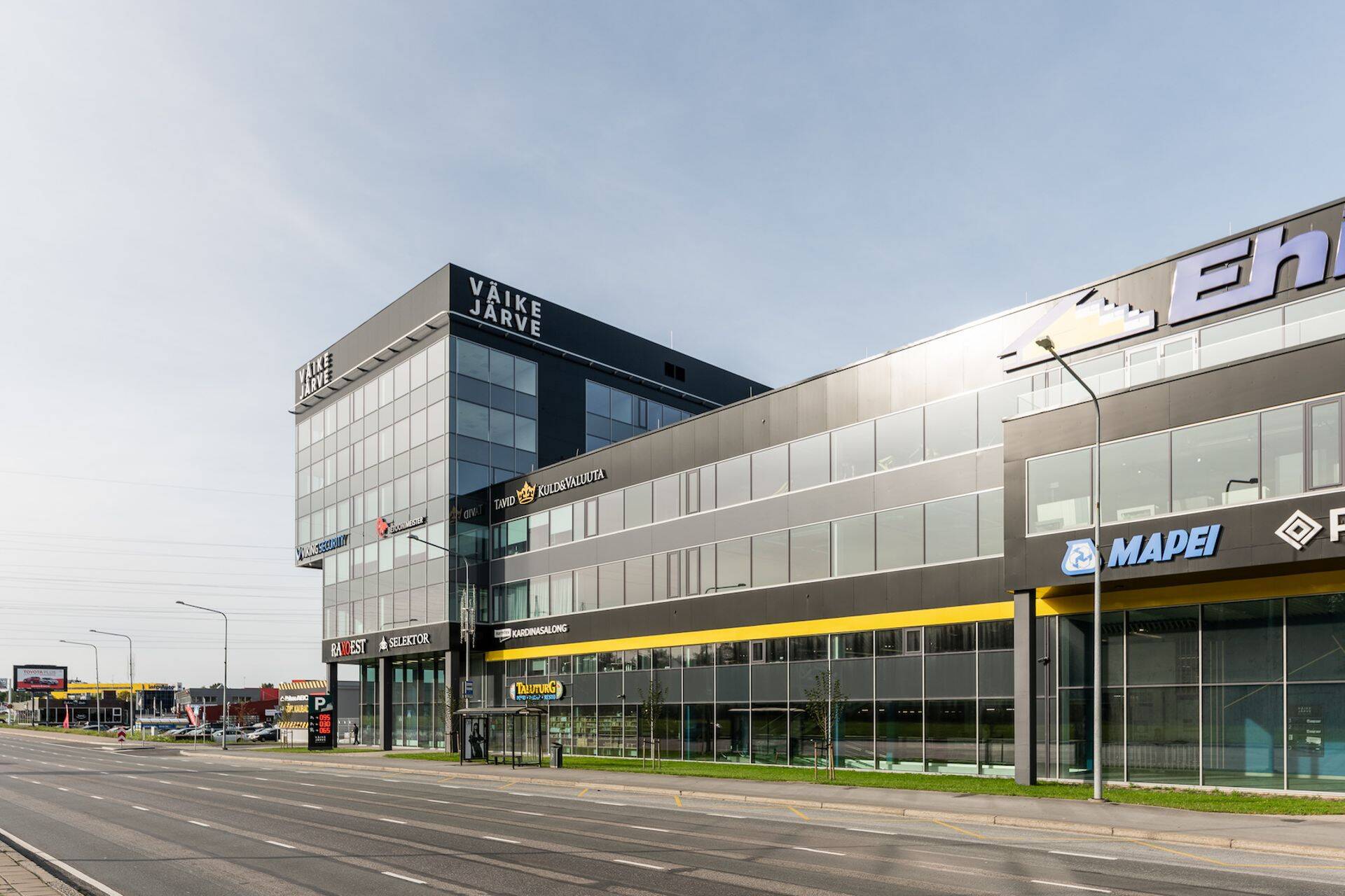 Väike-Järve kaubanduskeskus.