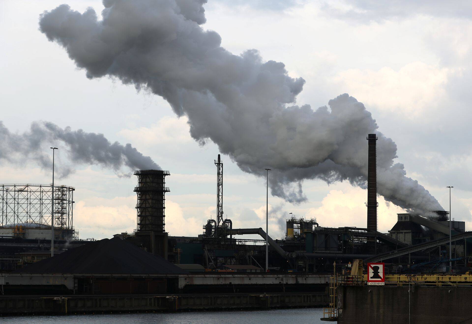 Смелее вперёд, труба зовёт!