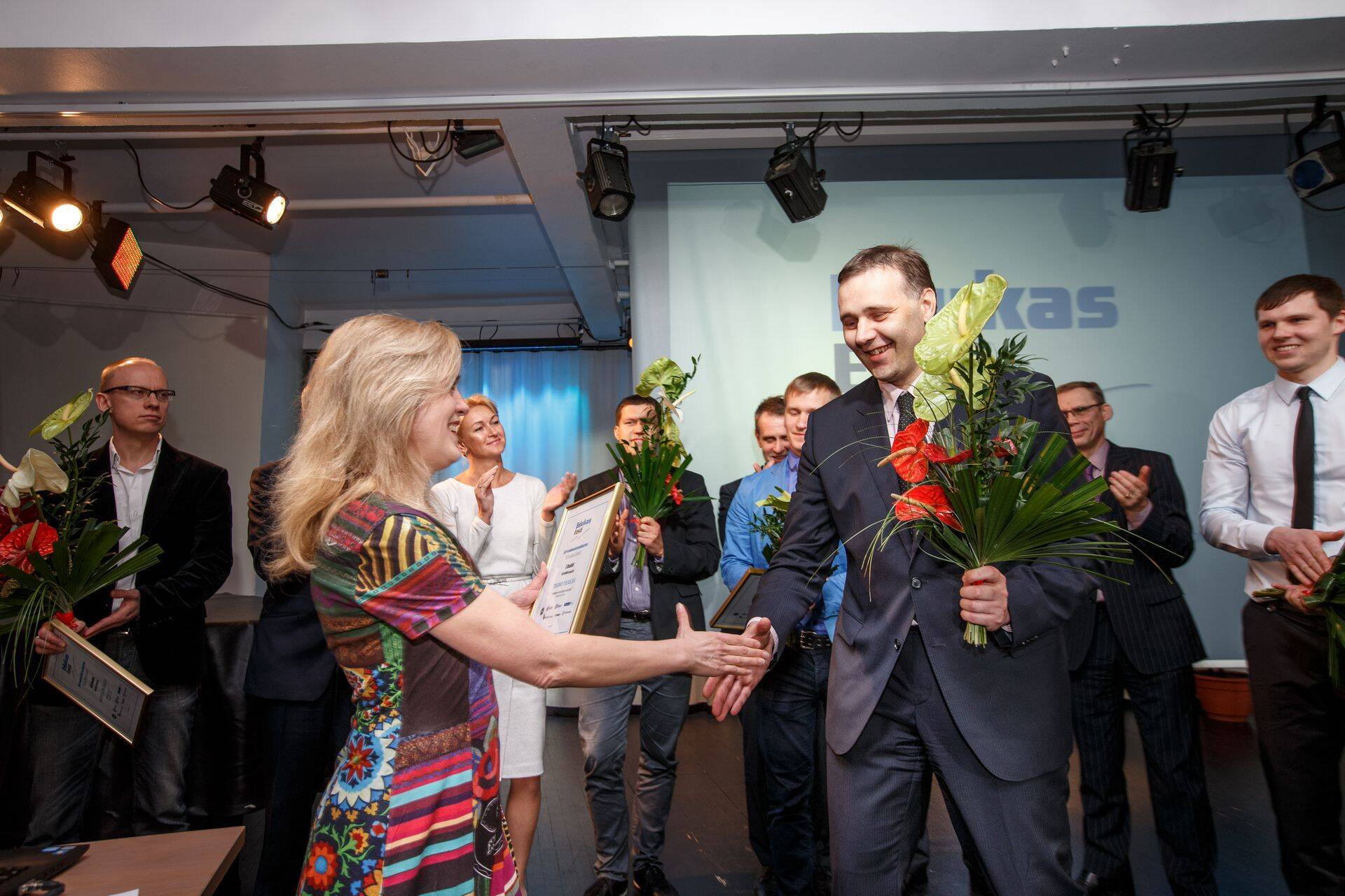 Tarmo Tanilase võidutöö "Ostame tootlikke varasid" pälvis ülekaaluka võidu.