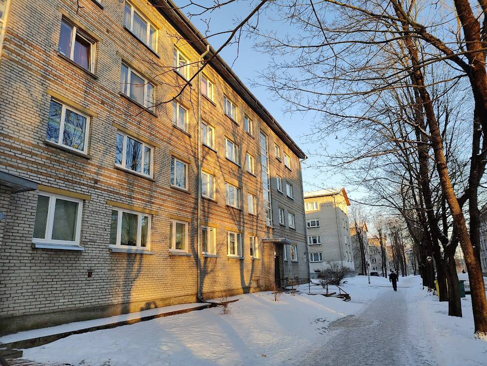 Пять одинаковых хрущевок рядом с нарвской ратушей могут стать энергоэффективными и внешне эффектными, если владельцы квартир согласятся выделить на реконструкцию свою долю – 20%.