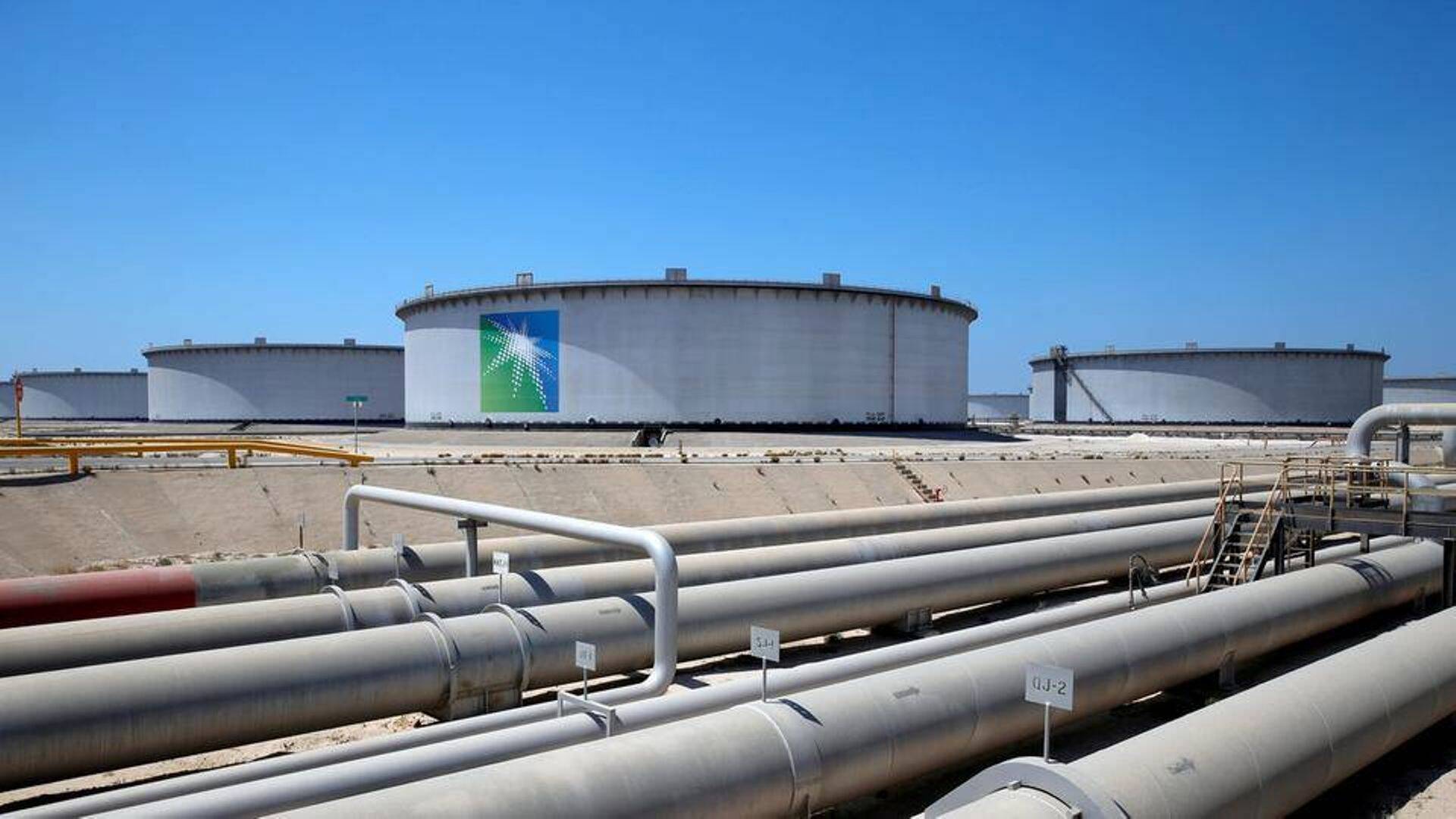Aramco toornafta reservuaarid.