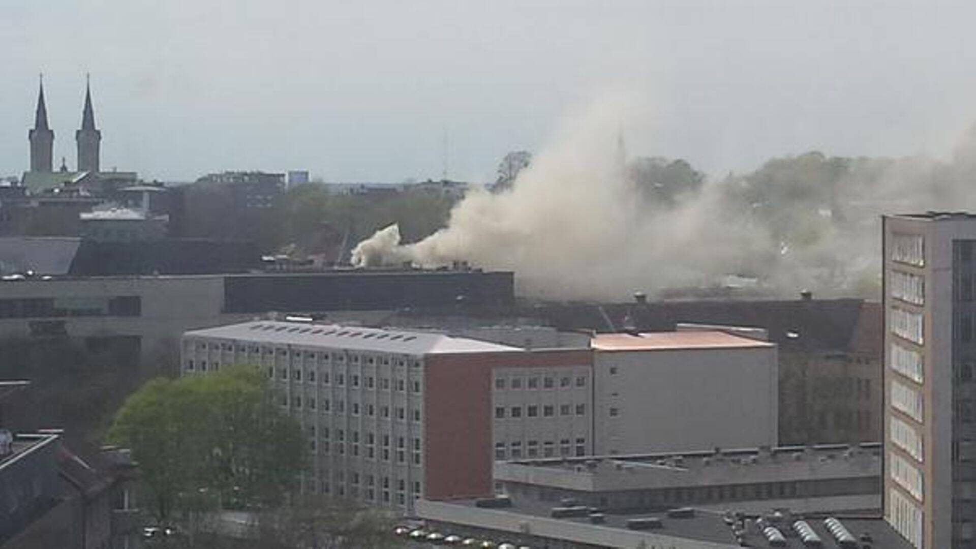 Kaubanduskeskuses Solaris puhkes tulekahju
