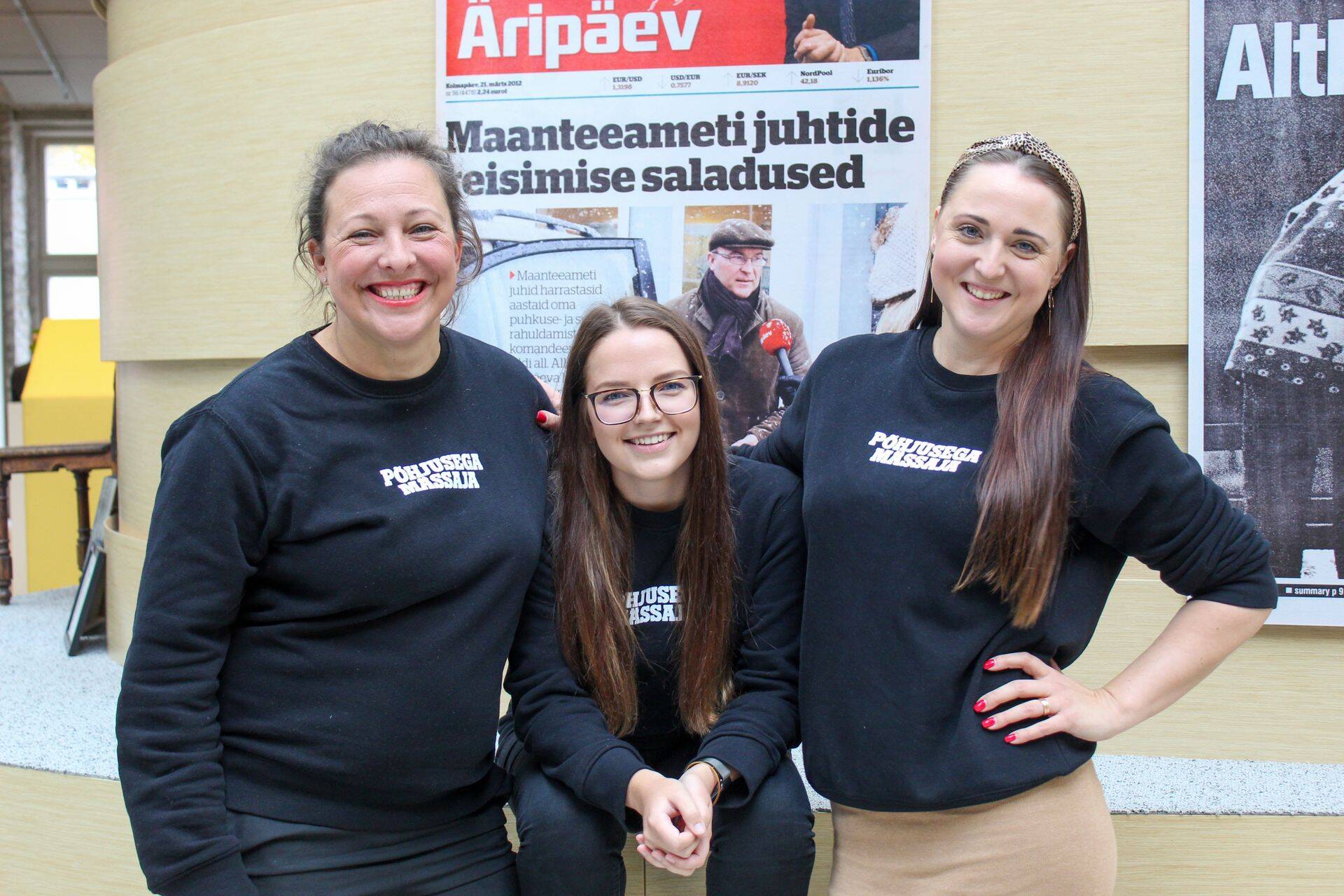 Saate "Minu karjäär" külalised chief happiness officer Sirli Seliov (vasakul), juhtkonna praktikant Liisi Siil ja teenindusguru Helena Viiroja.