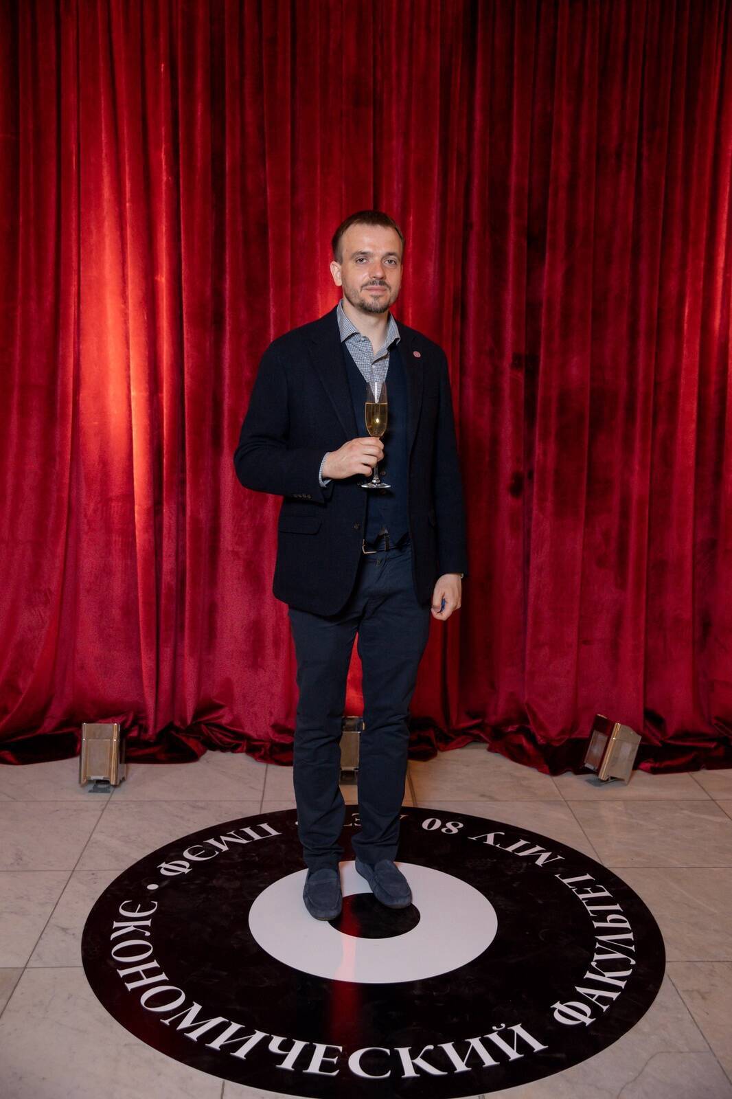 Борис Скворцов на встрече выпусников Экономфака МГУ в 2021 году во время ПМЭФ. Фото со страницы встречи во ВКонтакте