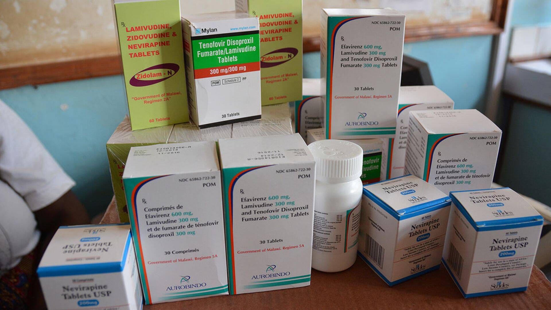 Valik HIV+ vajaminevad ravimeid Aafrikas.