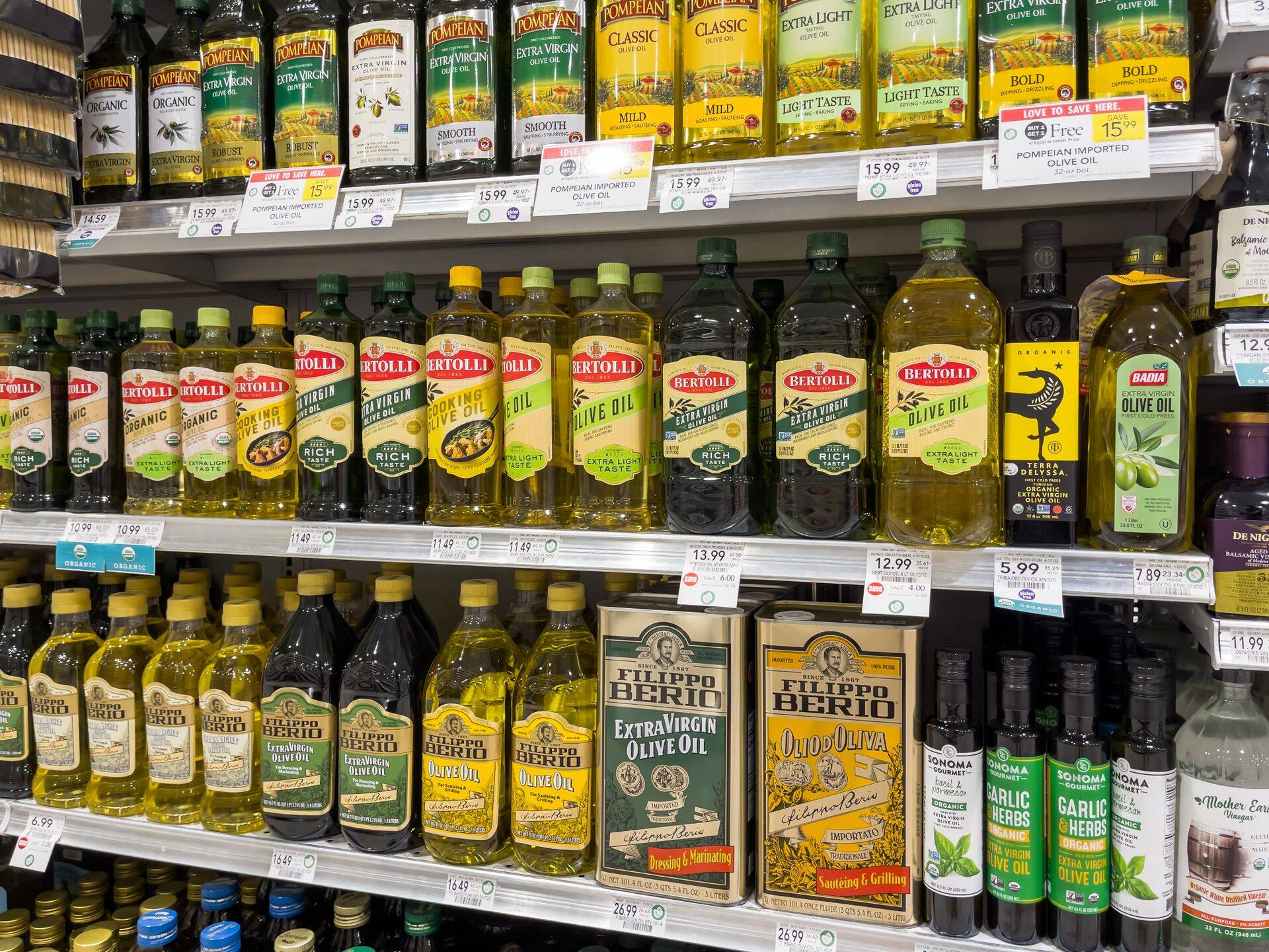 В начале сентября килограмм оливкового масла первого отжима стоил 8,52 евро, что более чем в четыре раза превышает цену 2020 года.