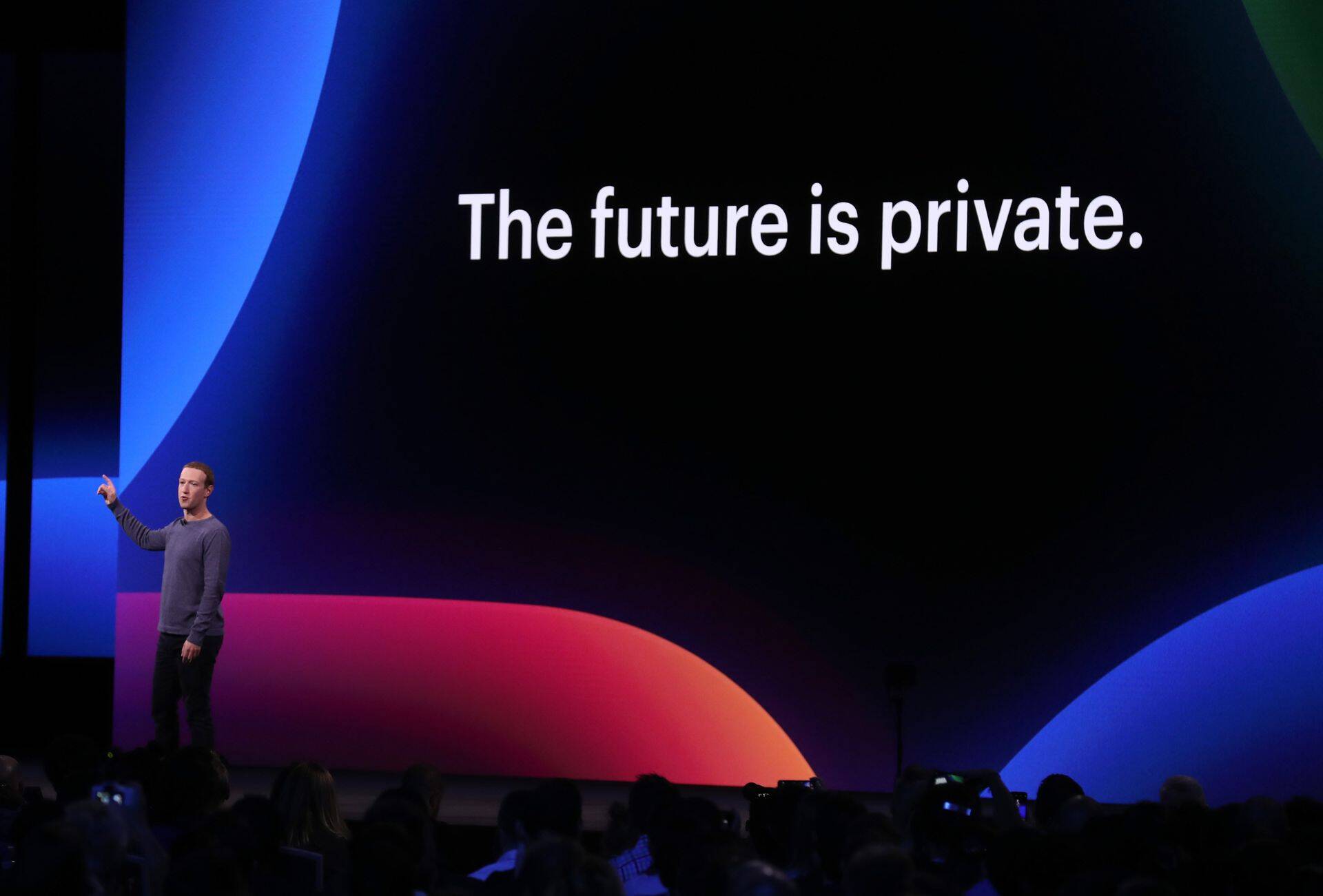 Mark Zuckerberg kõnelemas Facebooki F8 konverentsil Facebooki uuendatud strateegiast 30. aprillil 2019. aastal.