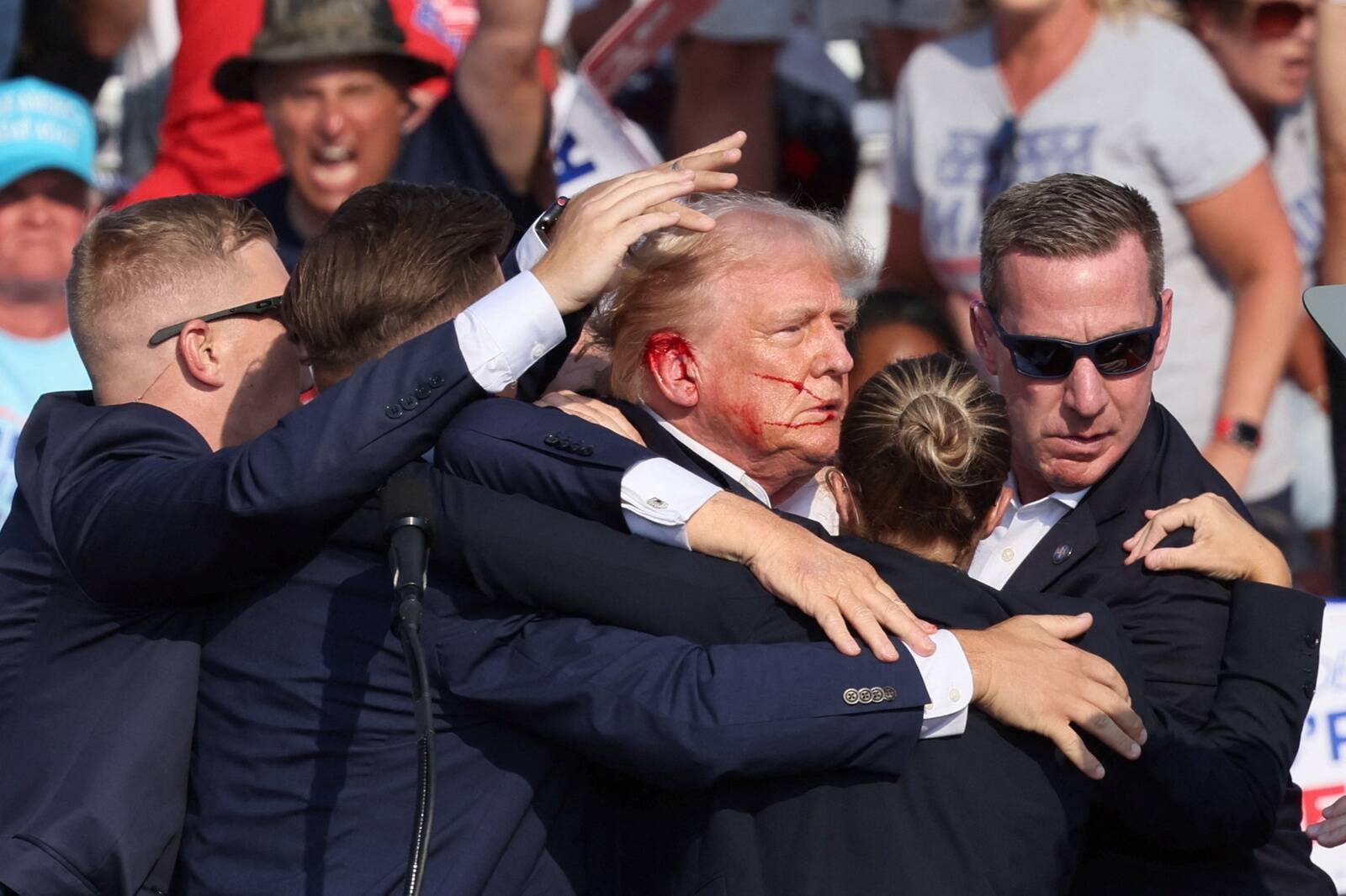 USA presidendikandidaati Donald Trumpi tulistati laupäeval toimunud kampaaniaüritusel.