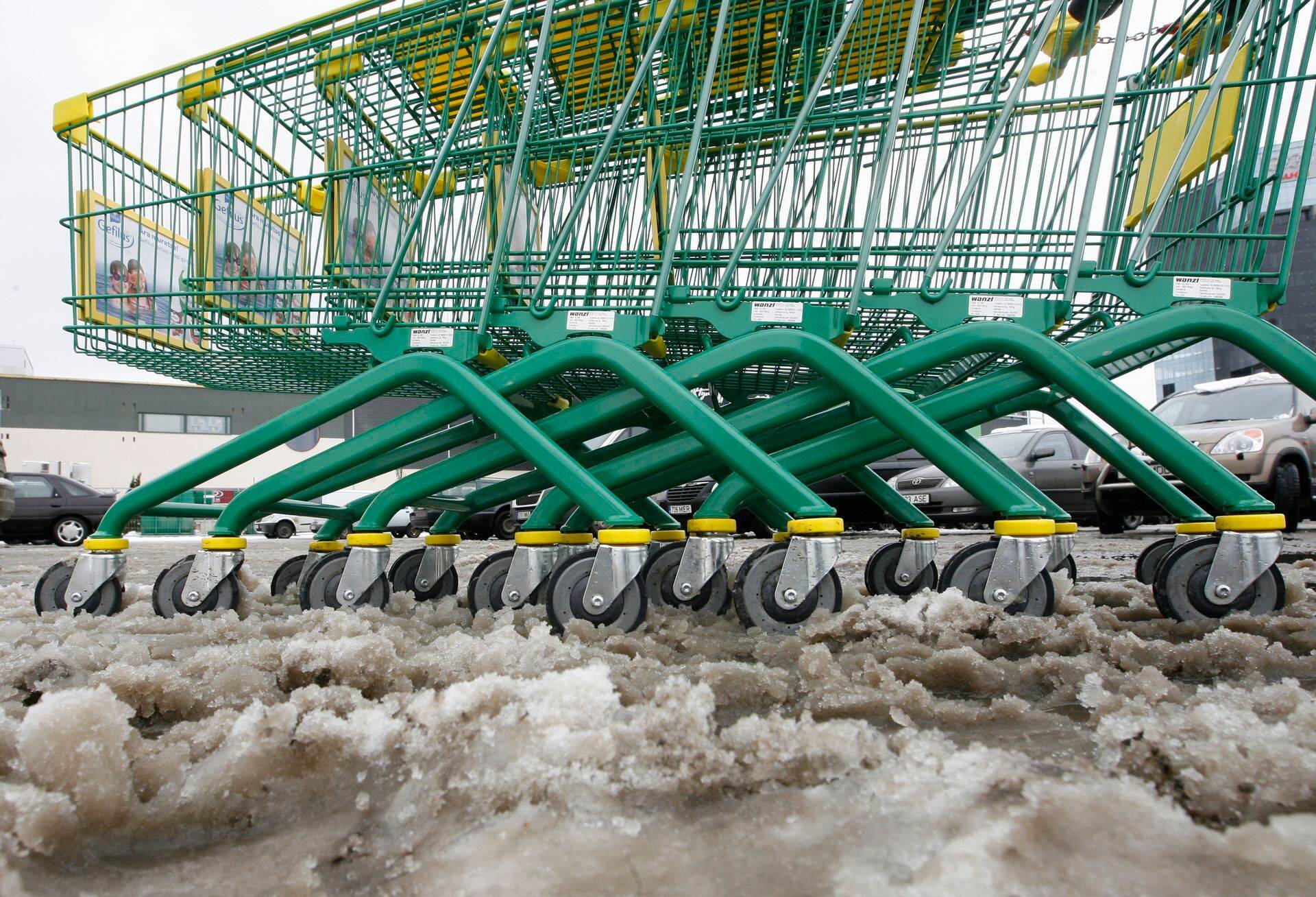 Tavaliste poodide asemel asutatakse üha enam e-poode ning ka suured kaubandusketid on omale veebi poe teinud.