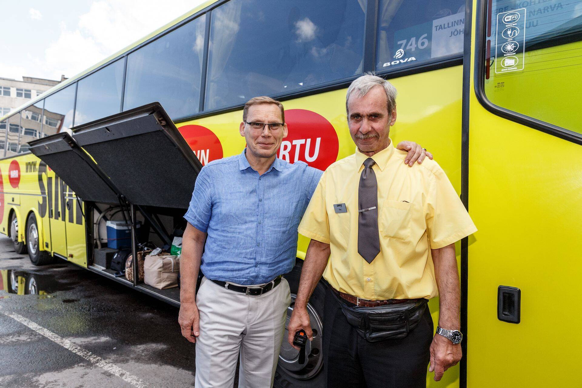 Mina ei tegele valdkonnaga, kus ei ole võimalik töötajale väärikat palka maksta, on öelnud Hugo Osula (vasakul). Eesti Bussi keskmine palk oli 2014. aastal 1570 eurot.