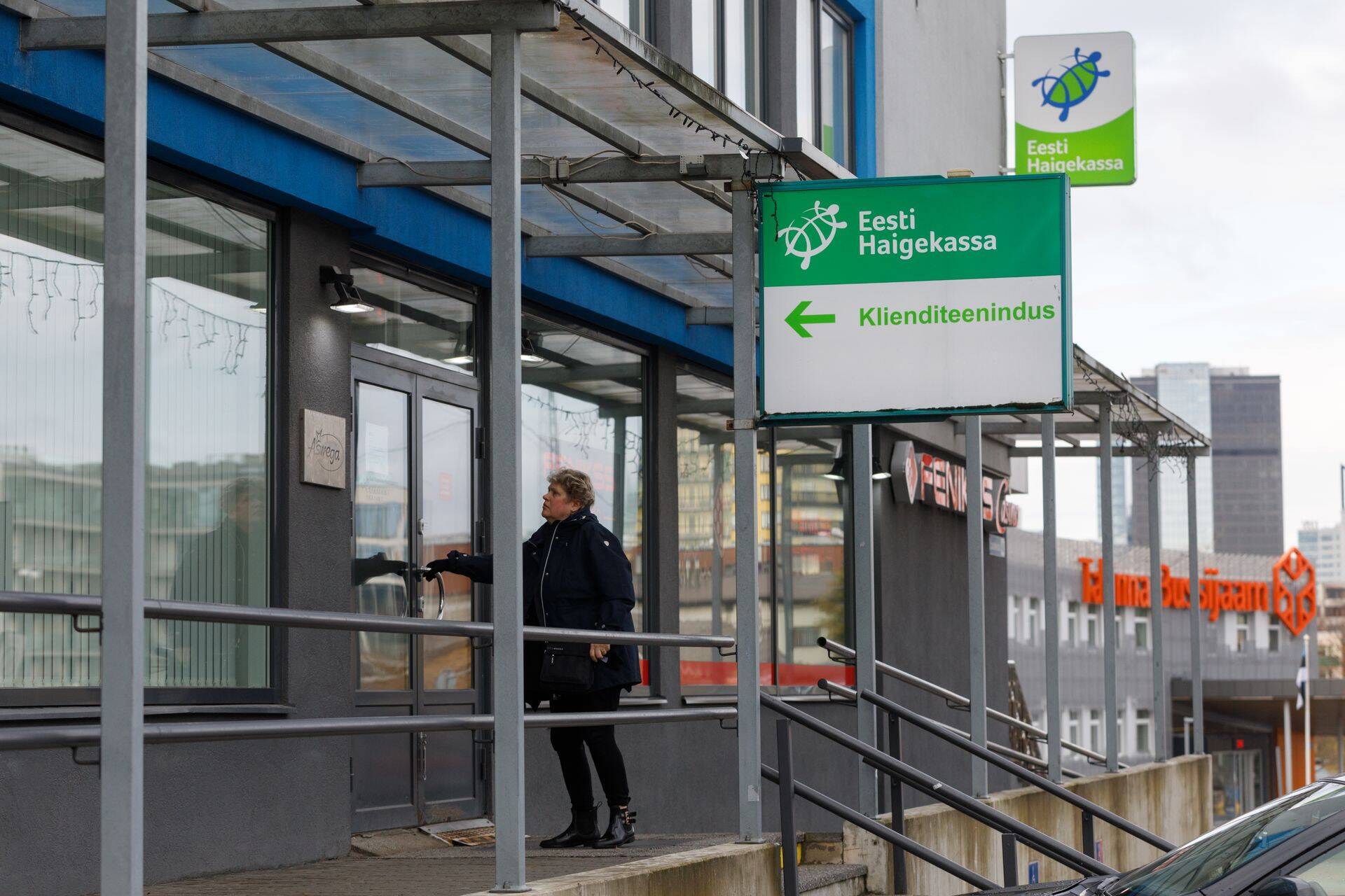 Haigekassa käest on tänavu läbi käinud üle 1,2 miljardi euro.