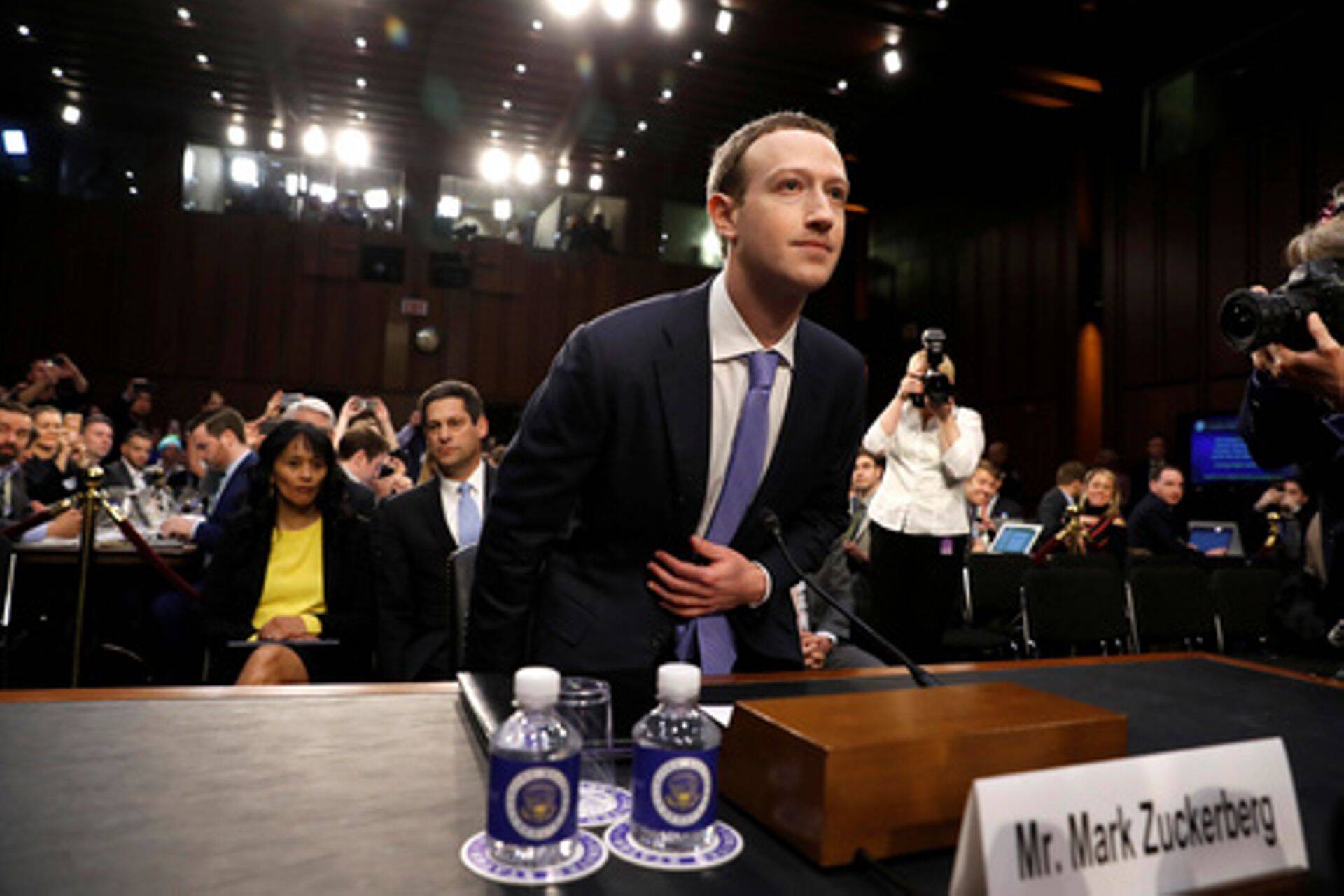 В 2017 году Facebook потратила на безопасность Цукерберга $9 млн