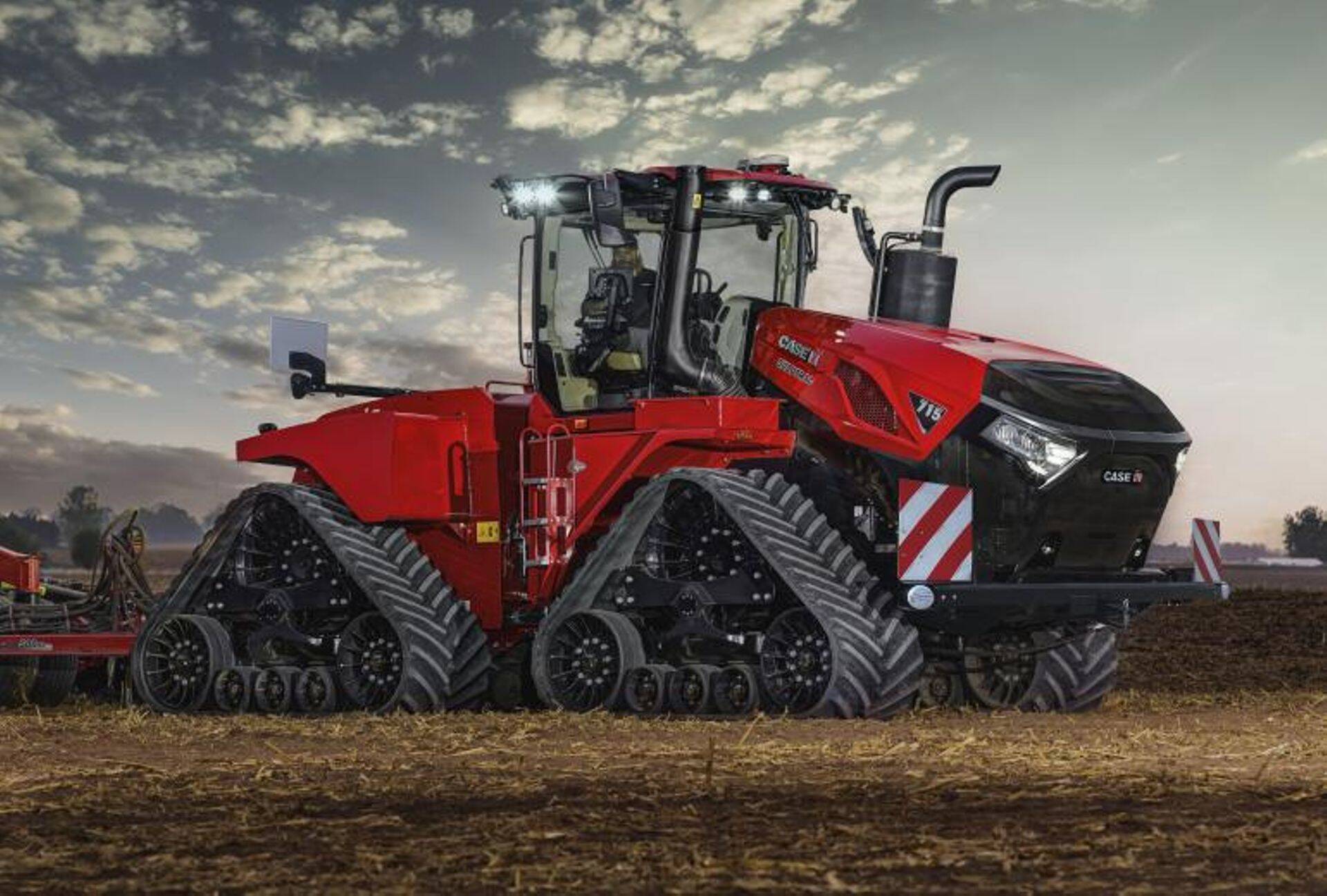 Peagi jõuab Eestisse maailma võimsaim traktor.