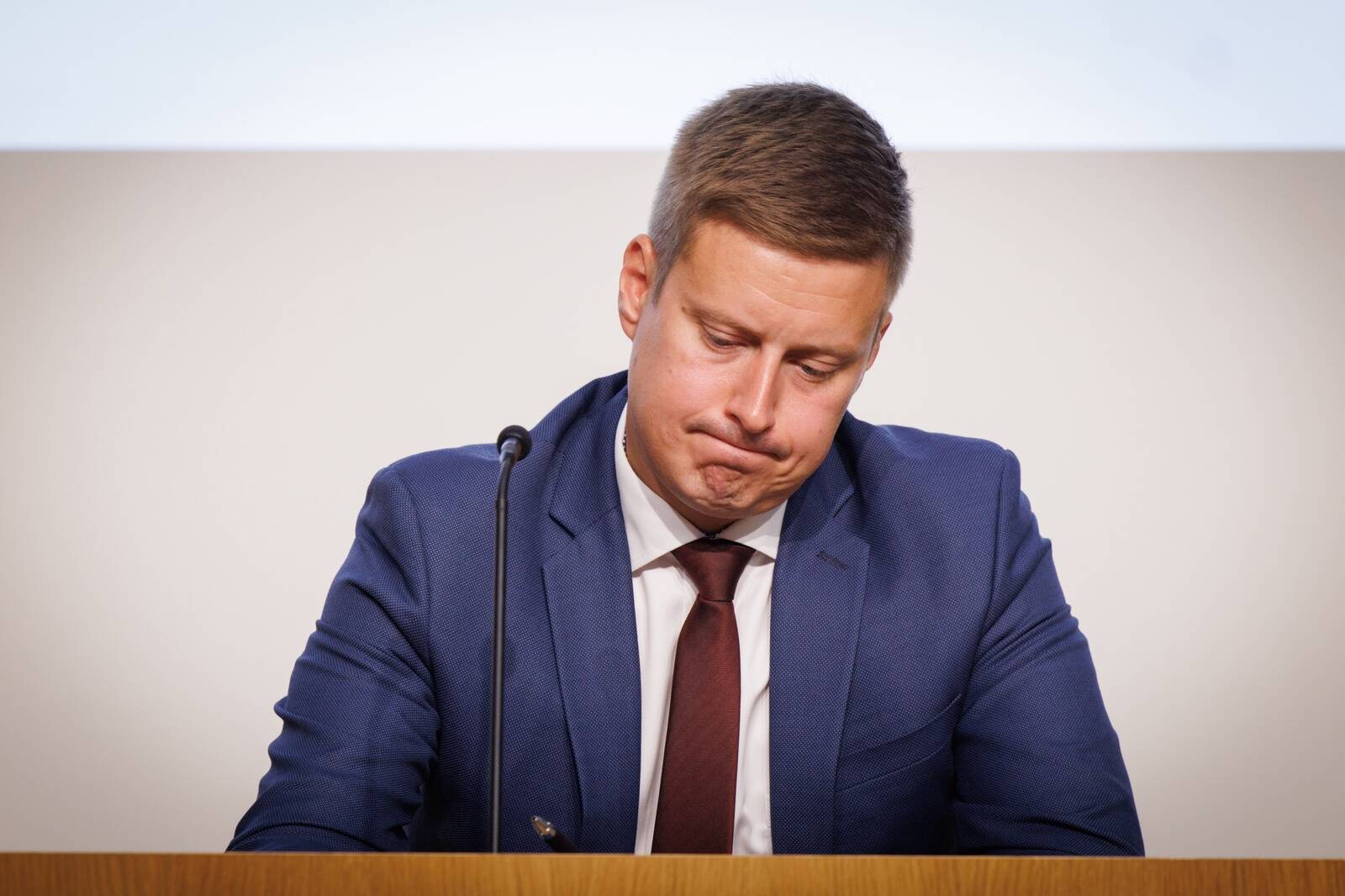 Министр экономики и промышленности Эркки Кельдо.