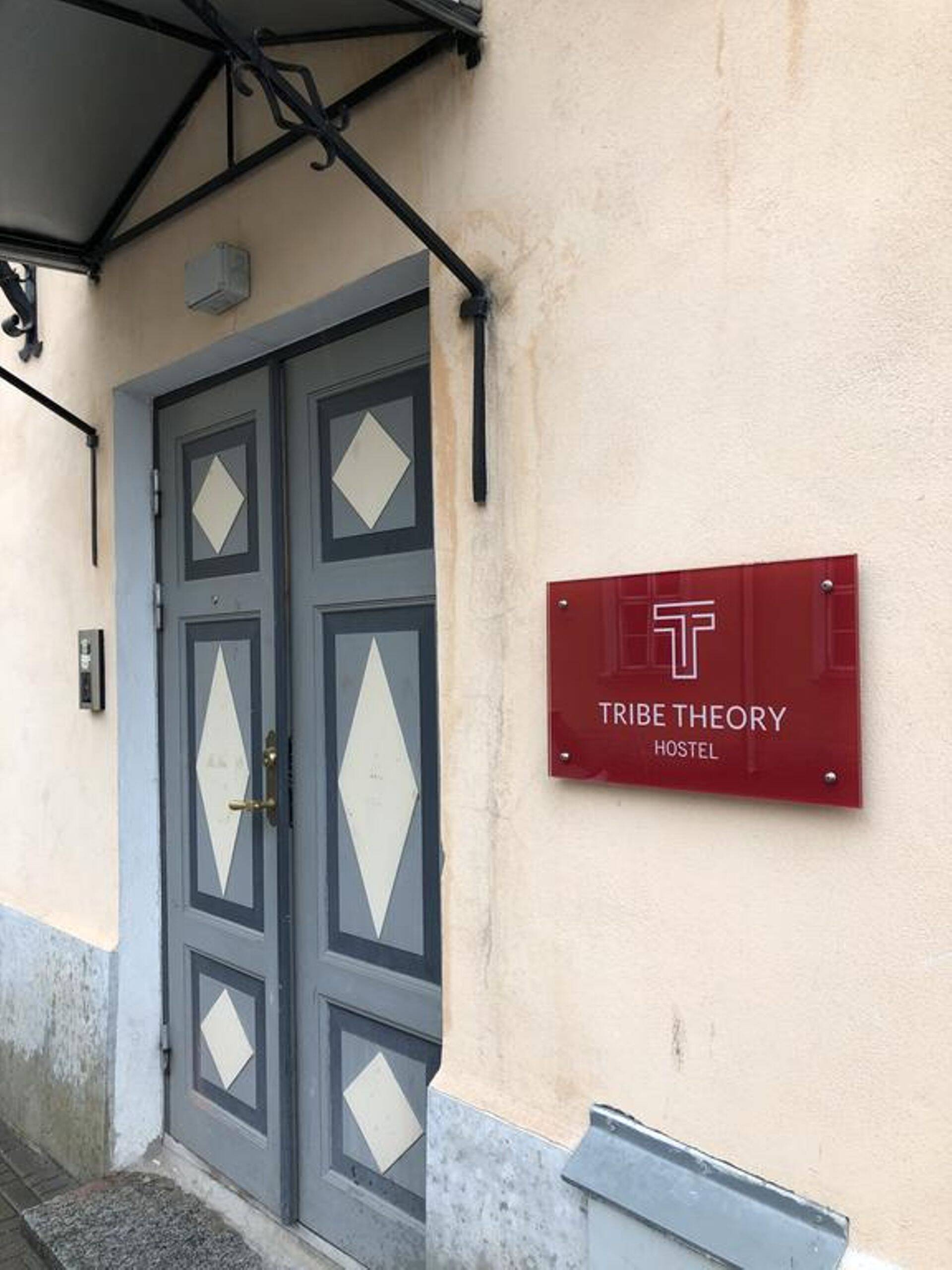 Tribe Theory asub vanalinnas Uus t 26.