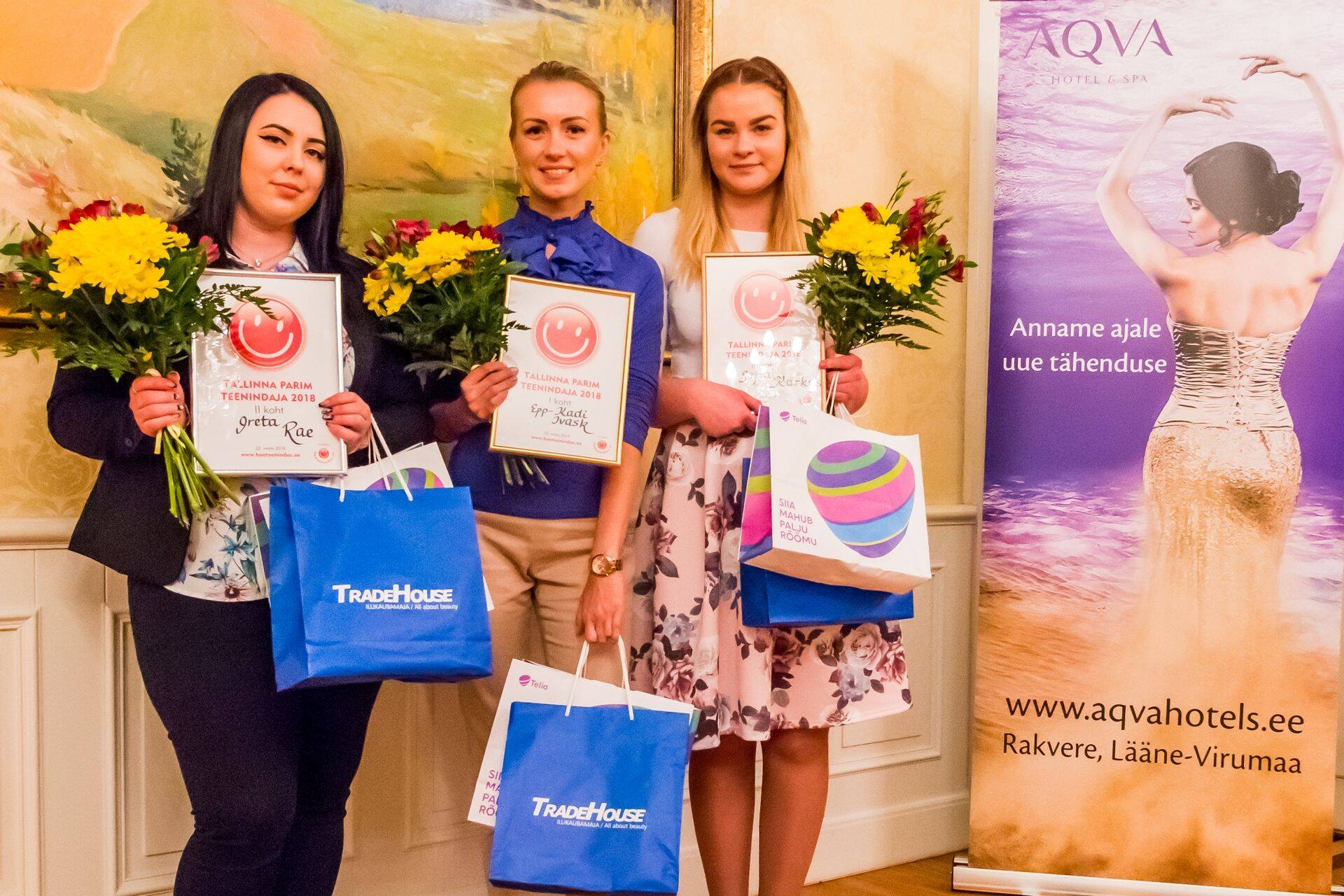 Vasakult Tallinna parimad teenindajad 2018 Greta Rae (Hansaliin OÜ) ; Epp-Kadi Ivask (Põldma Kaubanduse AS), Sofia Karkus (Viking Motors AS).