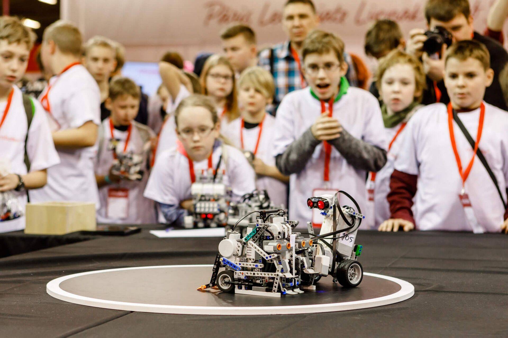 Robotex toob Tallinna robootikahuvilisi enam kui 40 riigist.