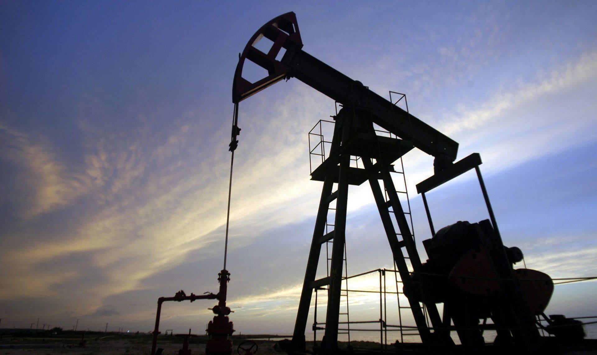 Стоимость нефти достигла пика за два года на фоне ареста саудовских принцев