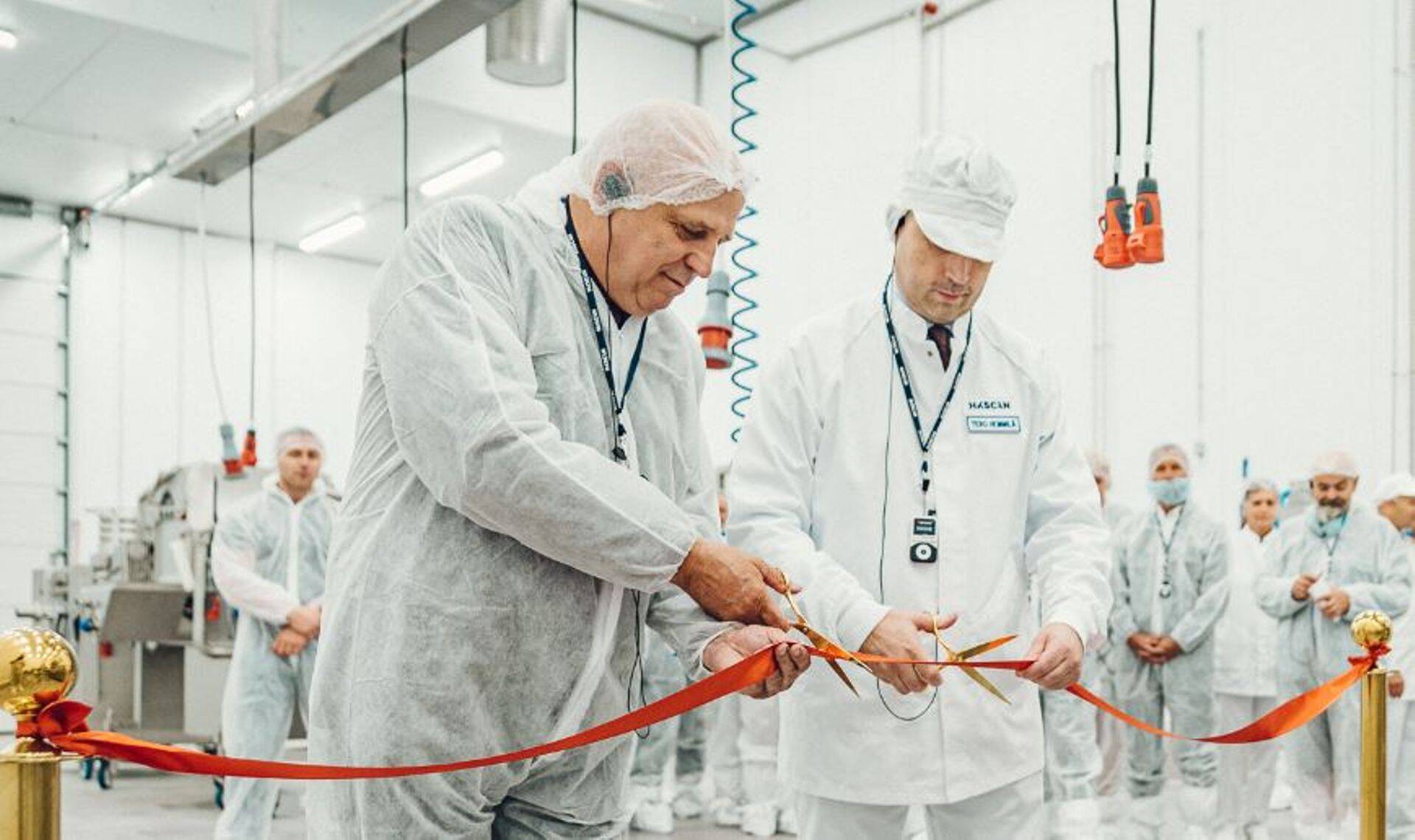 Laienduse avasid maaeluminister Mart Järvik ja HKScan kontserni tegevjuht Tero Hemmilä.