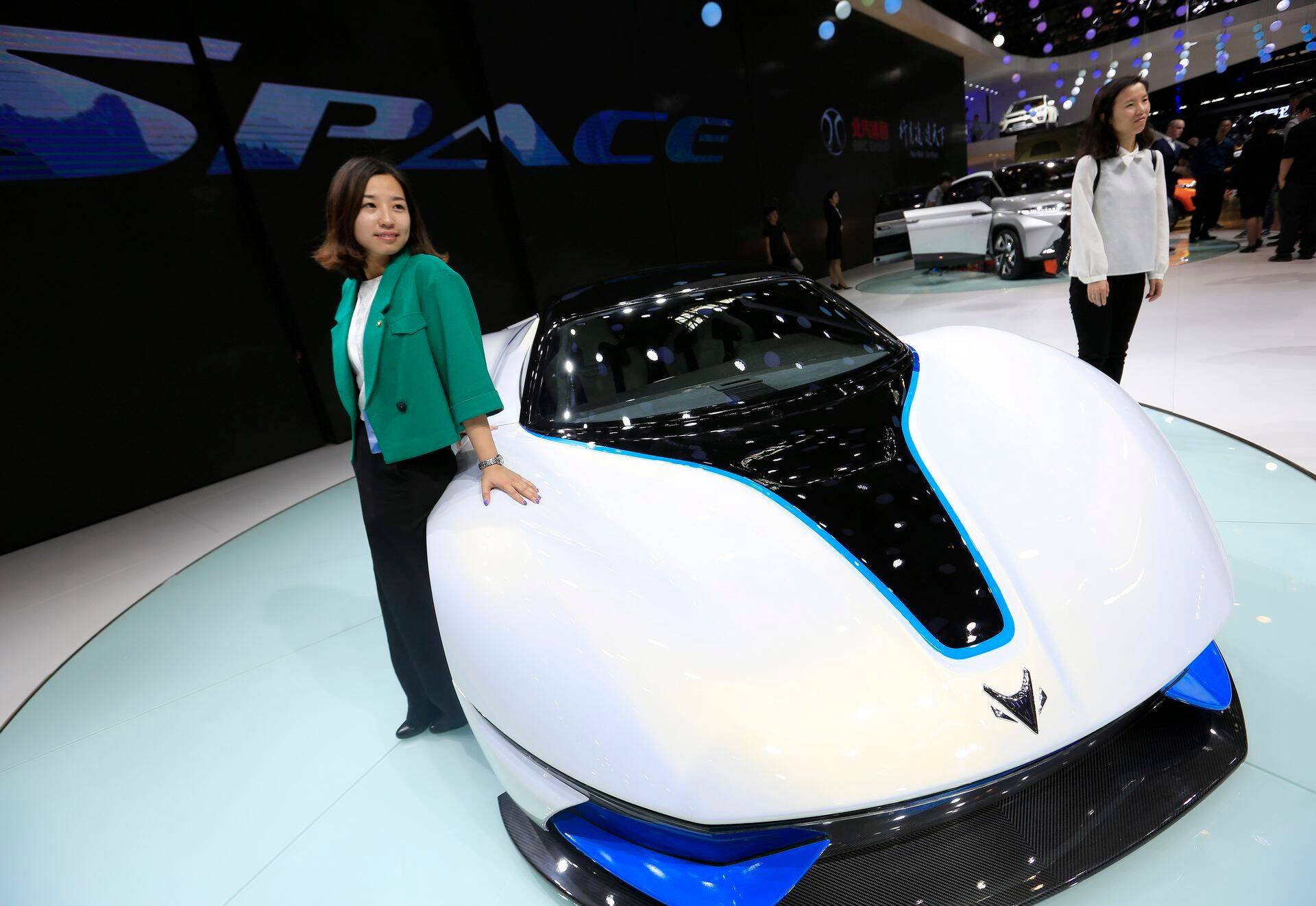 Beijing Automotive Industry Corporationi uus elektri-superauto Arcfox 7.