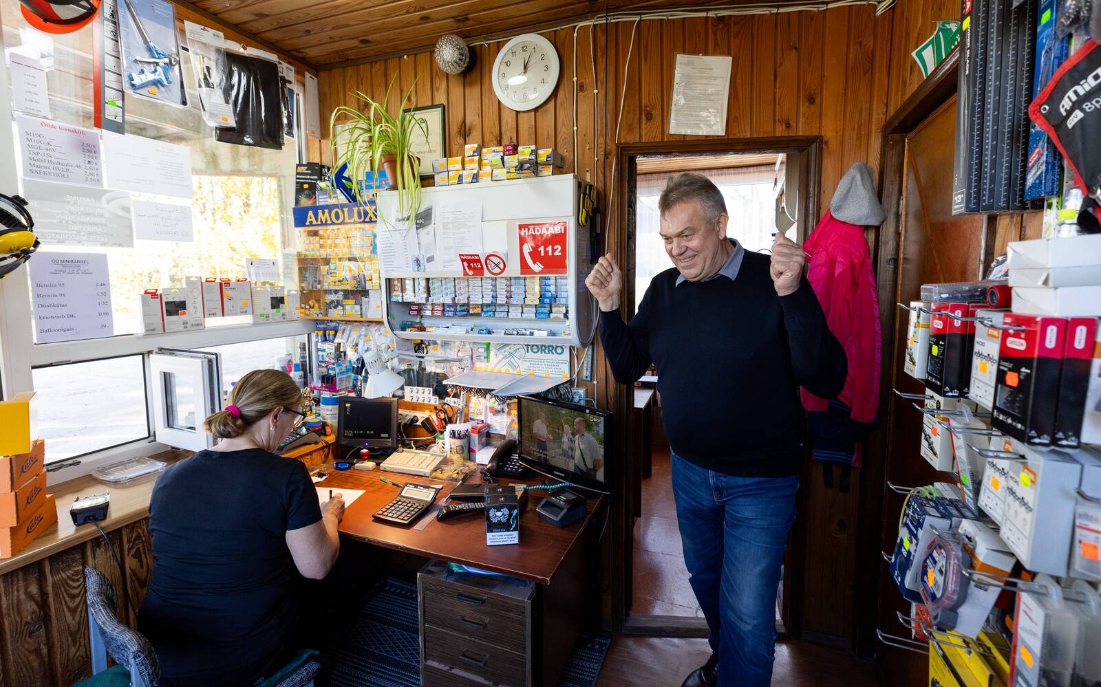“Hea on tööle tulla. Hommikul sisse astudes on kohe tunne, nagu jõuaks teise koju. Nii mõnus,“ räägib Aare.