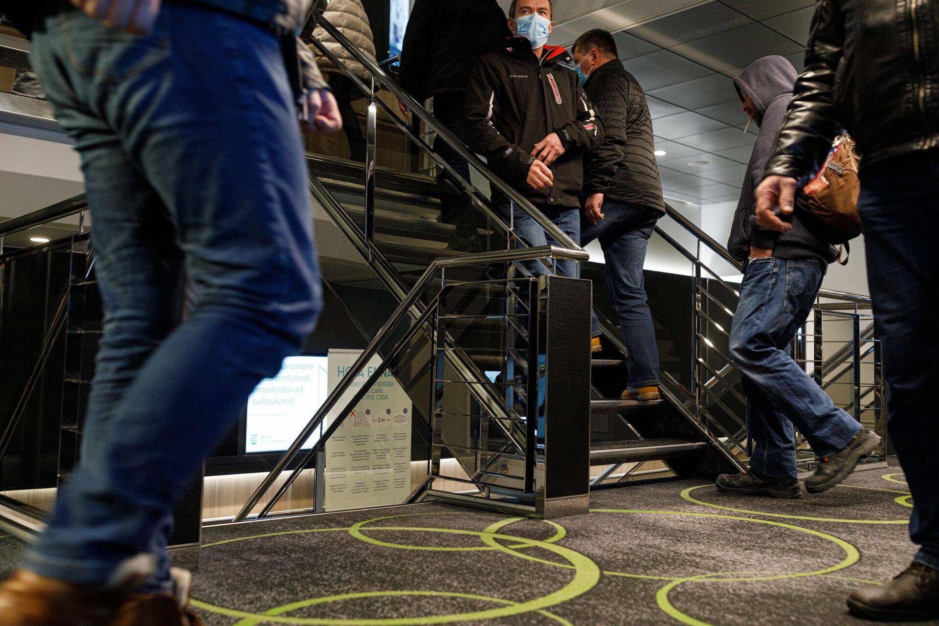 Vaktsineerimistõend imeväel Soome piire ei ava, kuid kui Soome piiranguid lõdvendab, siis isolatsioonireeglite vastu võiksid tõendid aidata küll.