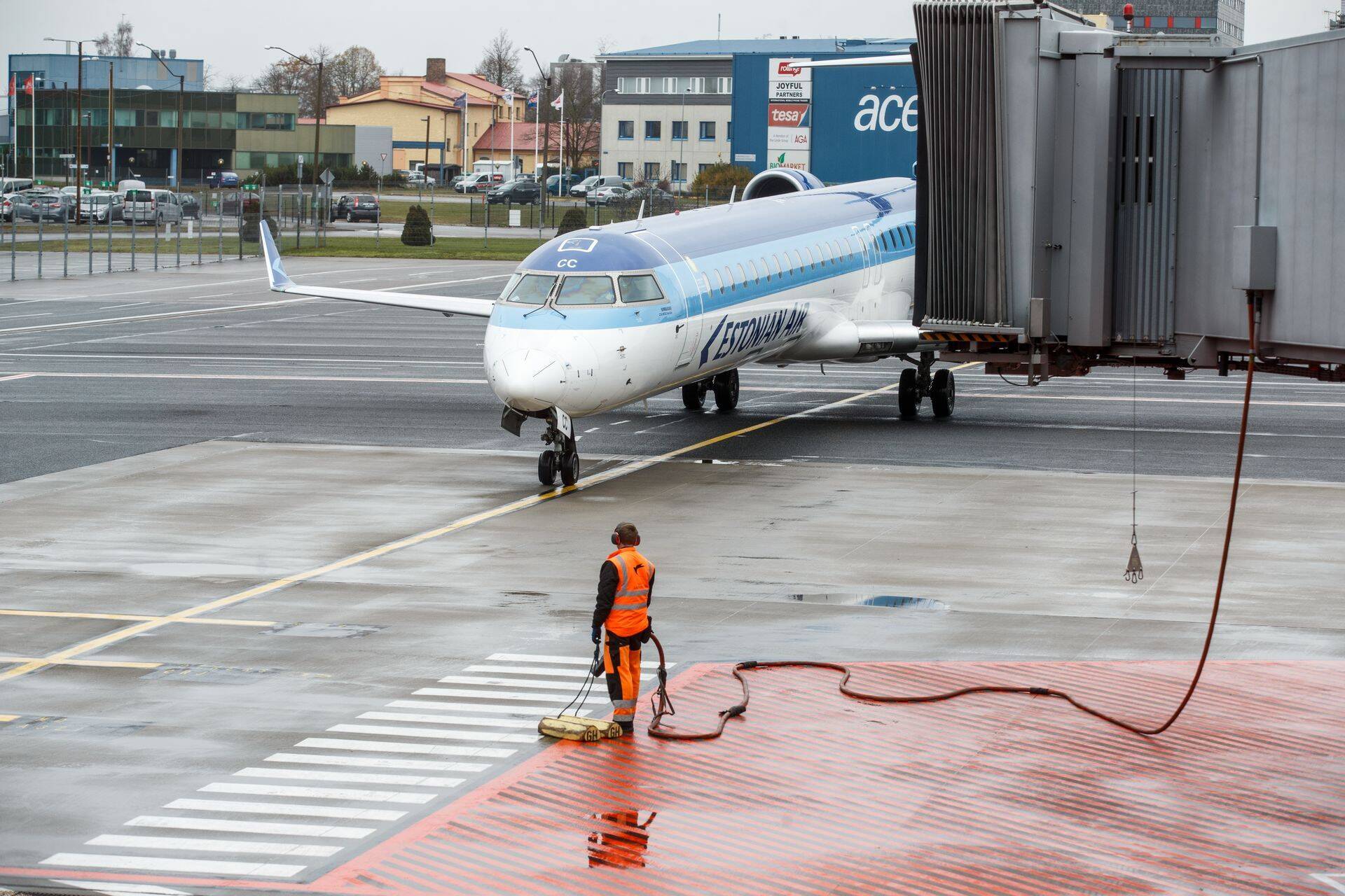 Vastavalt rahvusvahelisele enampakkumisele rendib Transpordi Varahaldus Nordic Aviationile kolm Bombardier CRJ-900NG lennukit, mida varem kasutas Estonian Air.