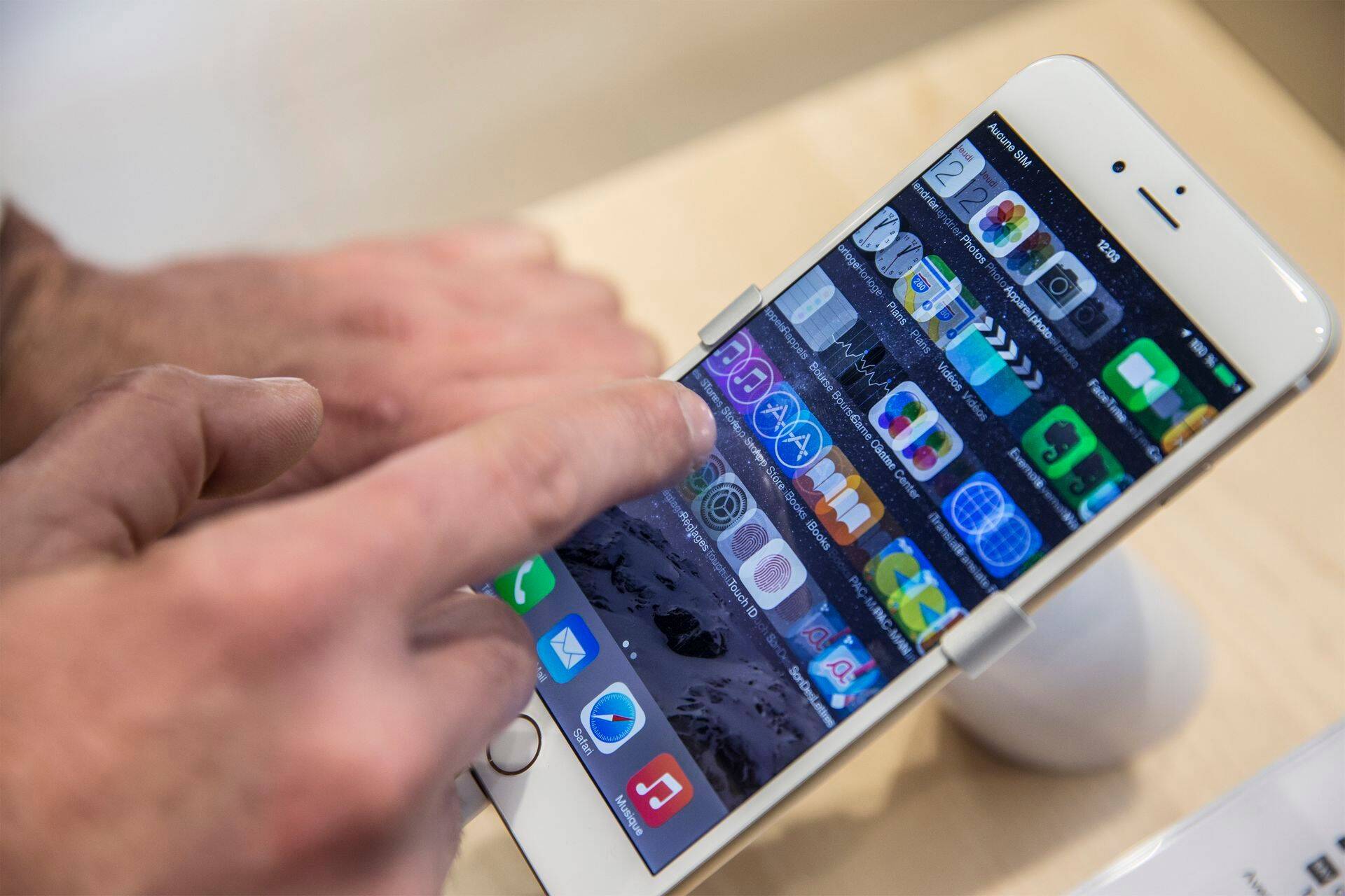 Üha rohkem inimesi soovib pangateenuseid kasutada läbi oma nurtitelefonide.