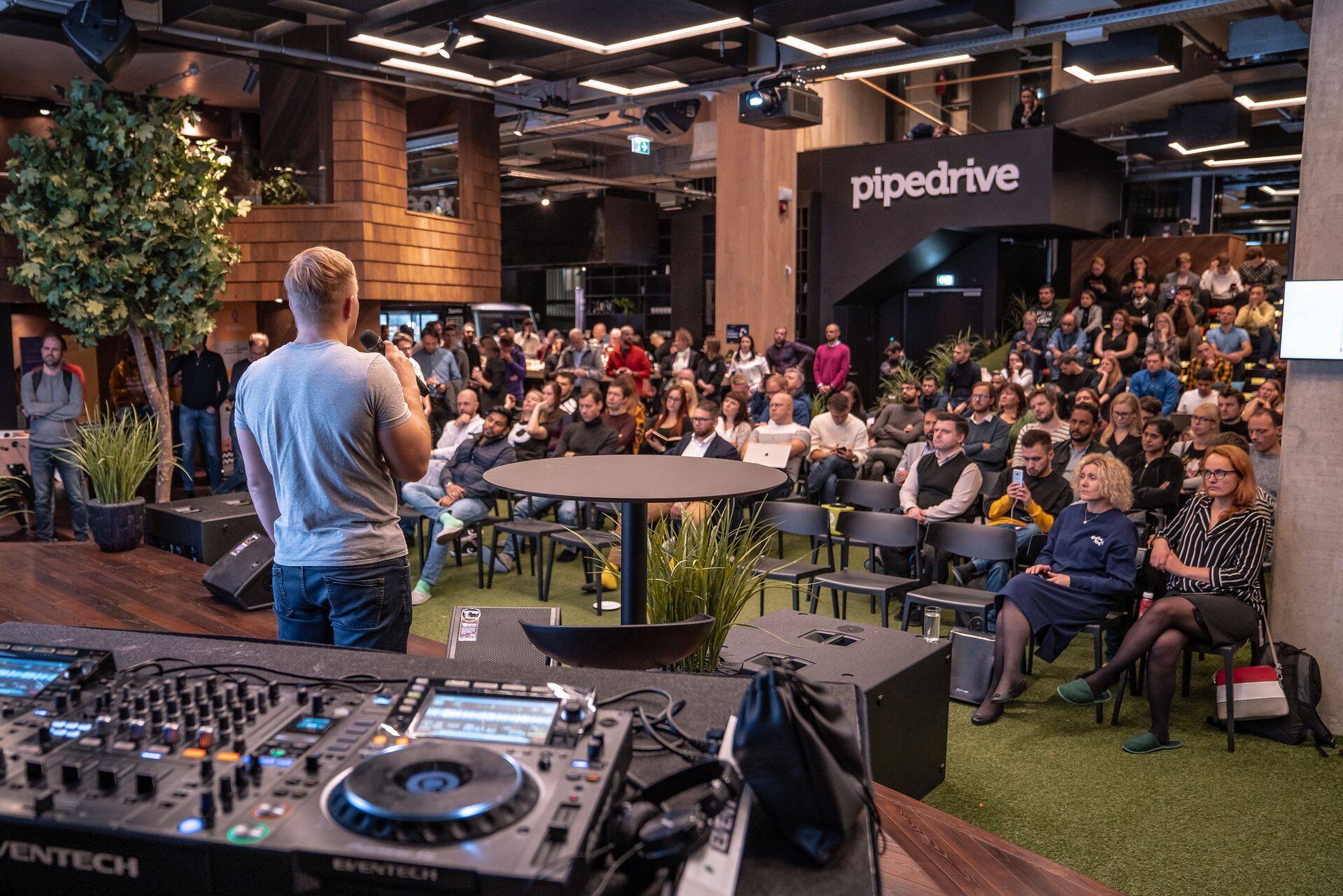 Startup Weeki avamine Tallinnas Pipedrive´i kontoris.