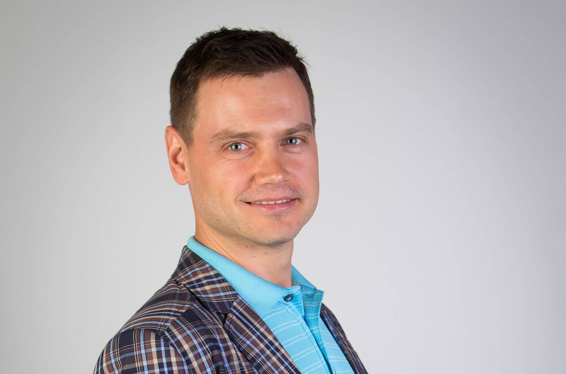 Sellest, kui rahul on töötajad Eestis juhtimise kvaliteediga, kõneleb neljapäevases hommikuprogrammis koolitaja Kaido Pajumaa.